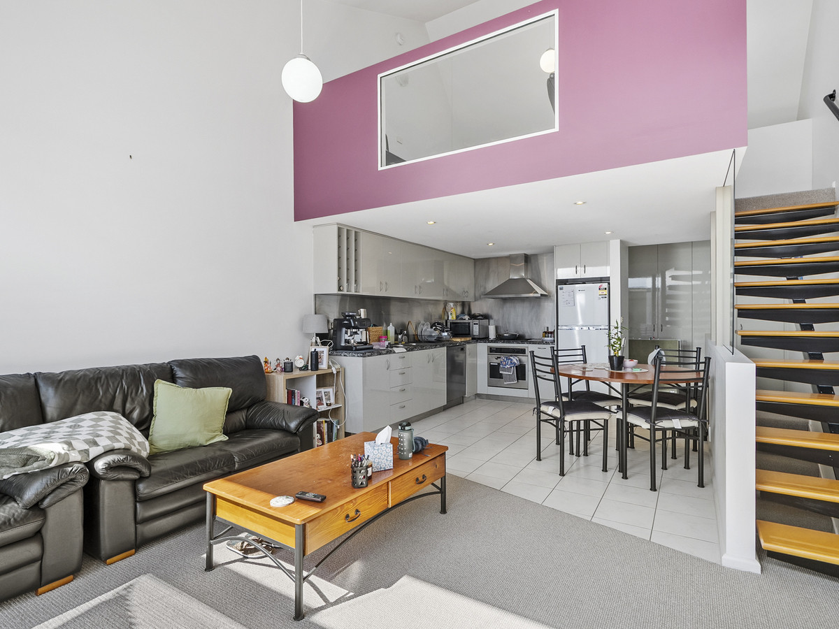 9 1 CRESWELLS ROW, HOBART TAS 7000 - Image 5