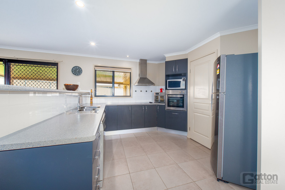 5-bedroom house at 56 Highview Avenue, Gatton, QLD 4343, Lockyer Valley, Queensland