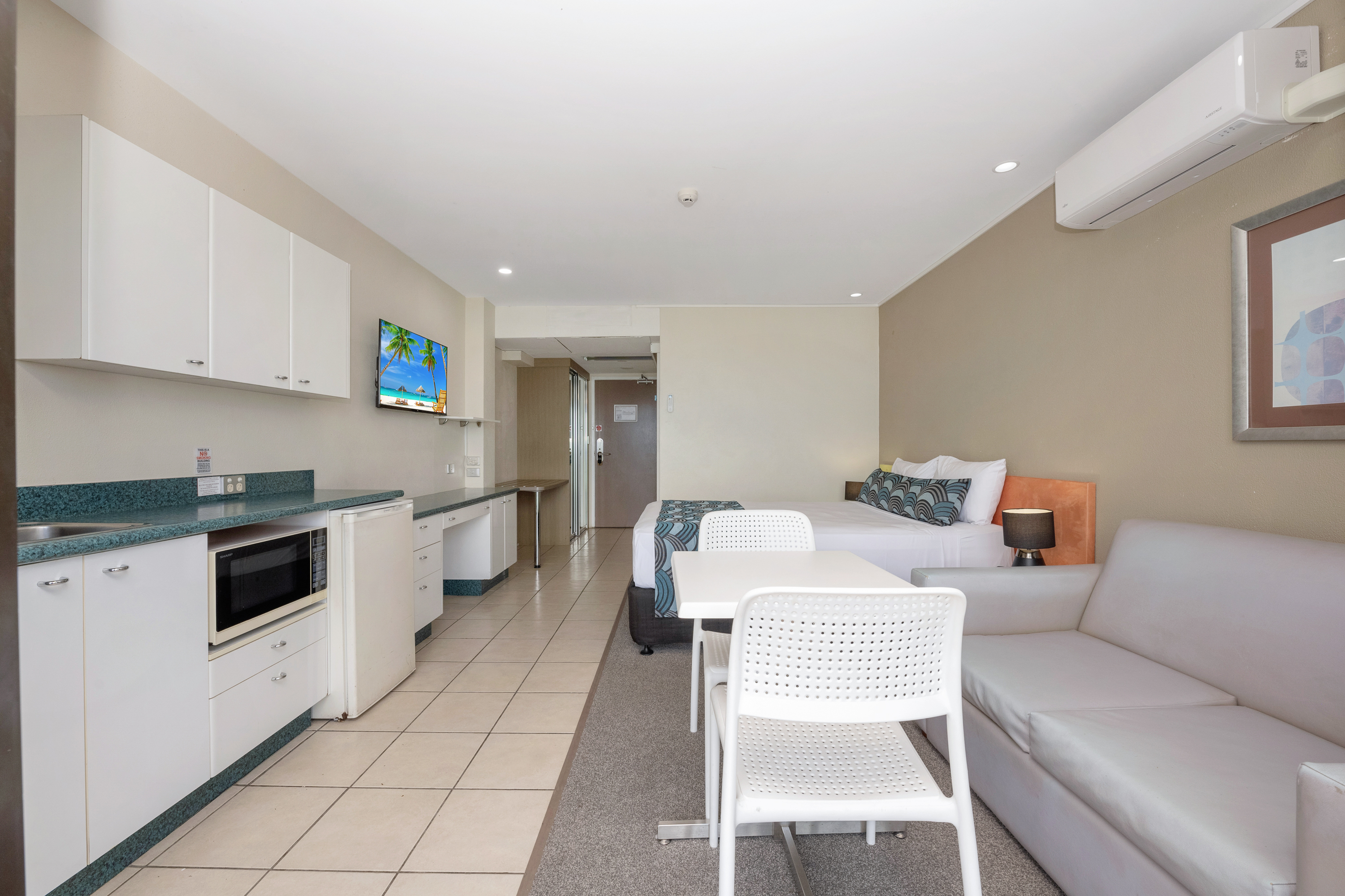 1202/75 The Strand, North Ward, Qld, 4810 - Image 8