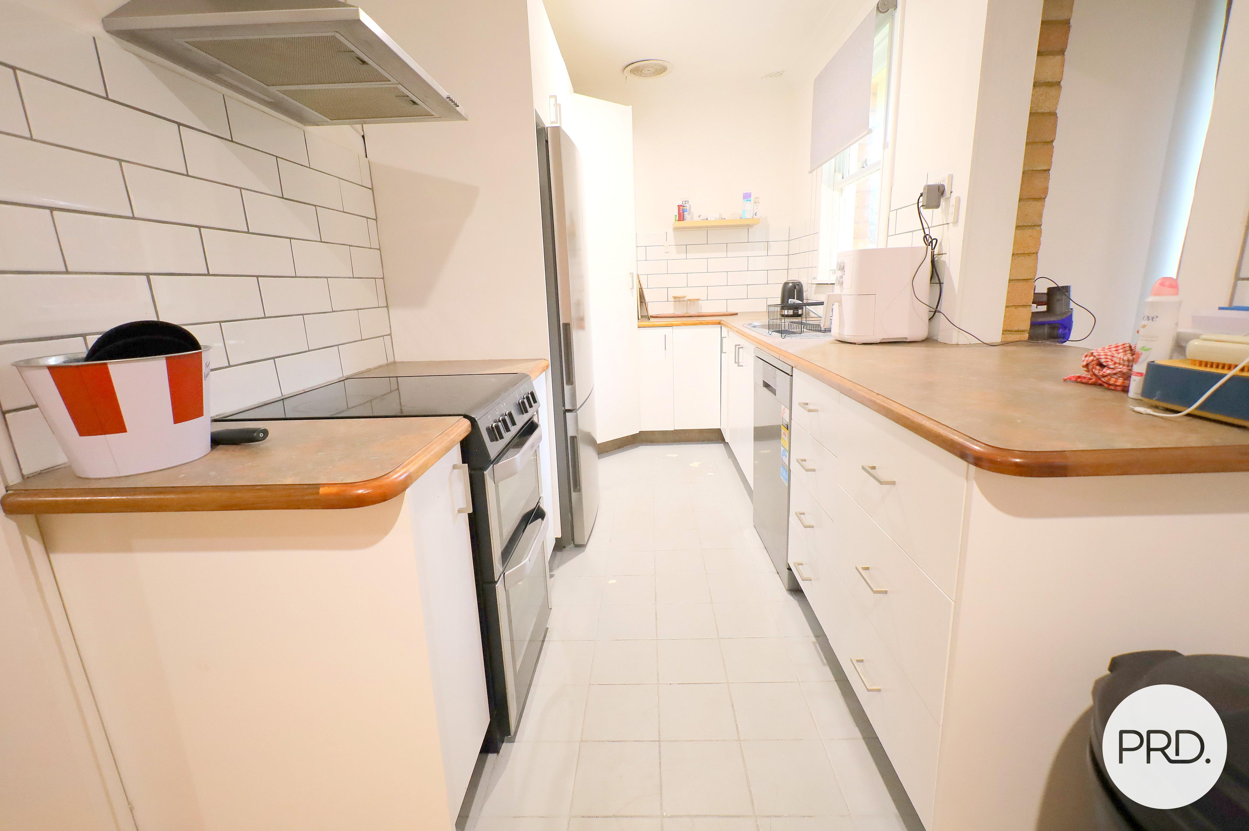 3 Lesbos Place, Orange, NSW 2800 - Image 3