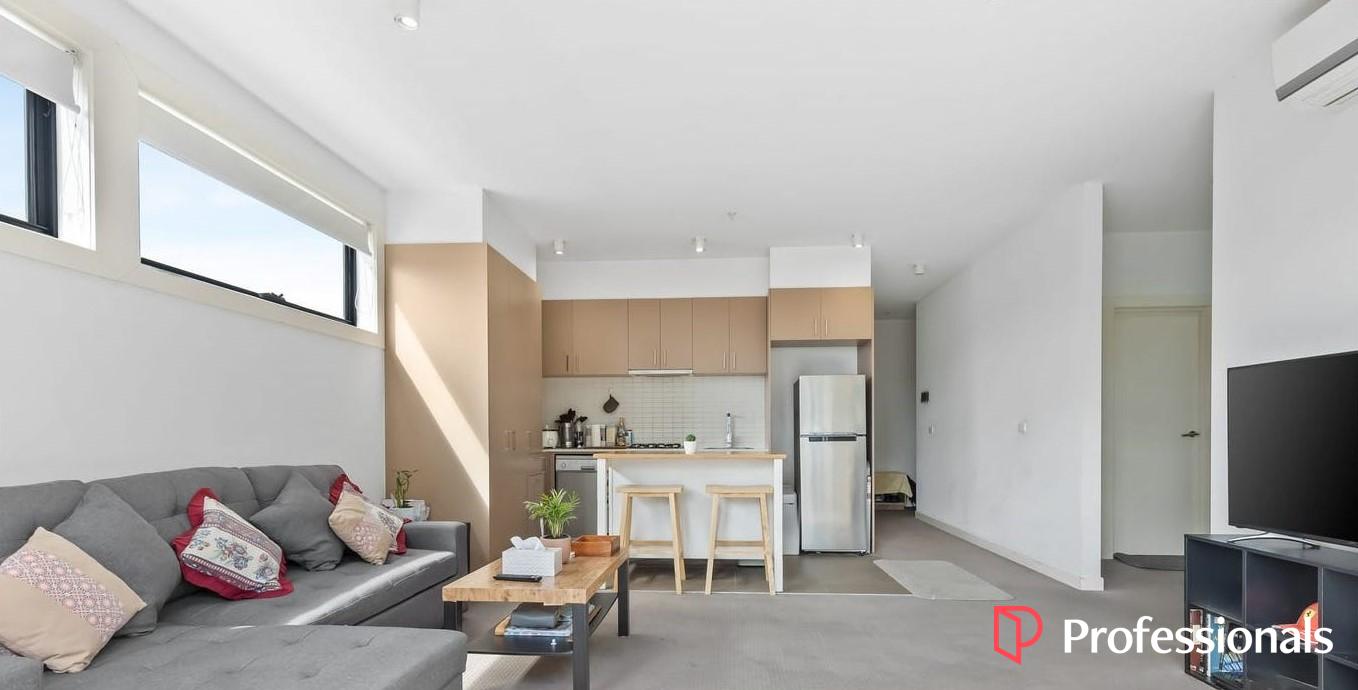 202/699C Barkly Street, West Footscray, VIC 3012 - Image 1