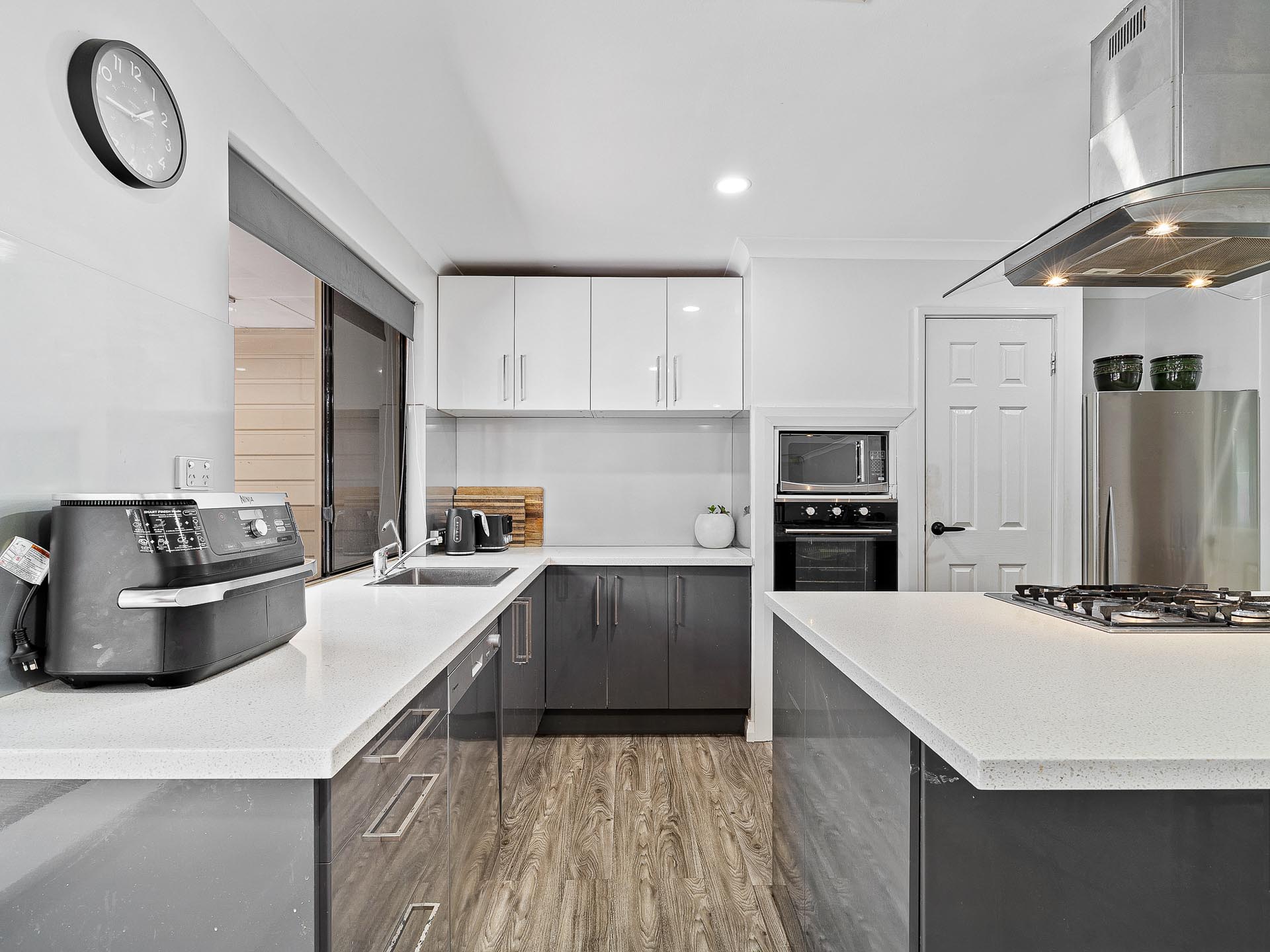 32 Fairway Crescent, Meadow Springs, WA 6210 - Image 5