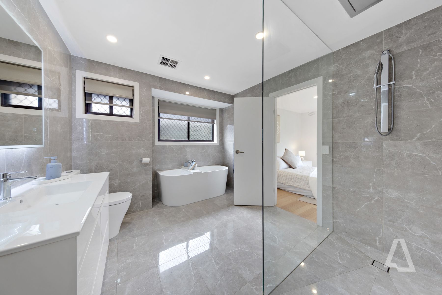 57 SUNSHINE AVENUE, St Albans VIC 3021 - Image 7