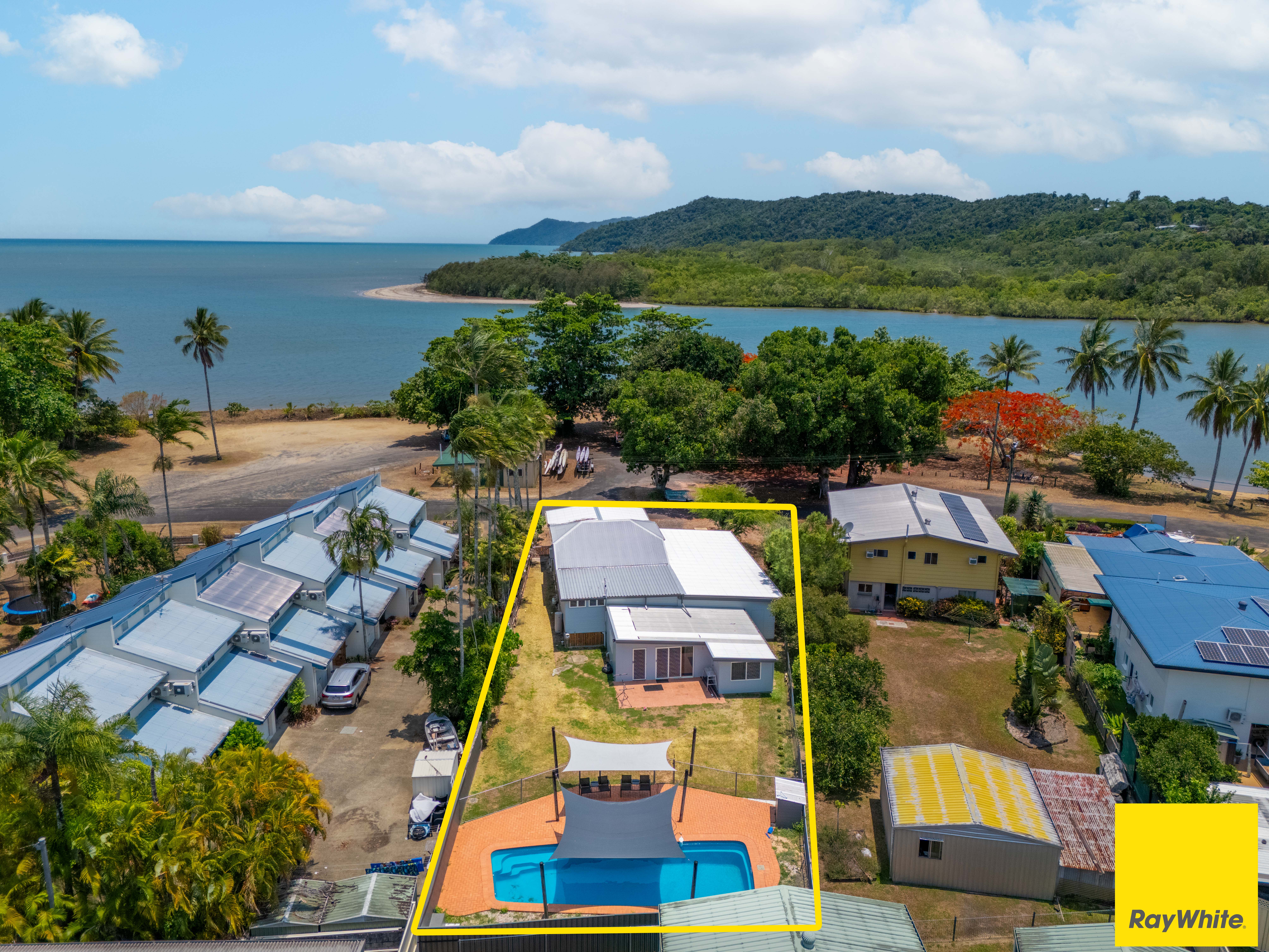 3-bedroom house at 28 Esplanade, Coconuts, Qld, 4860, Cassowary Coast, Queensland