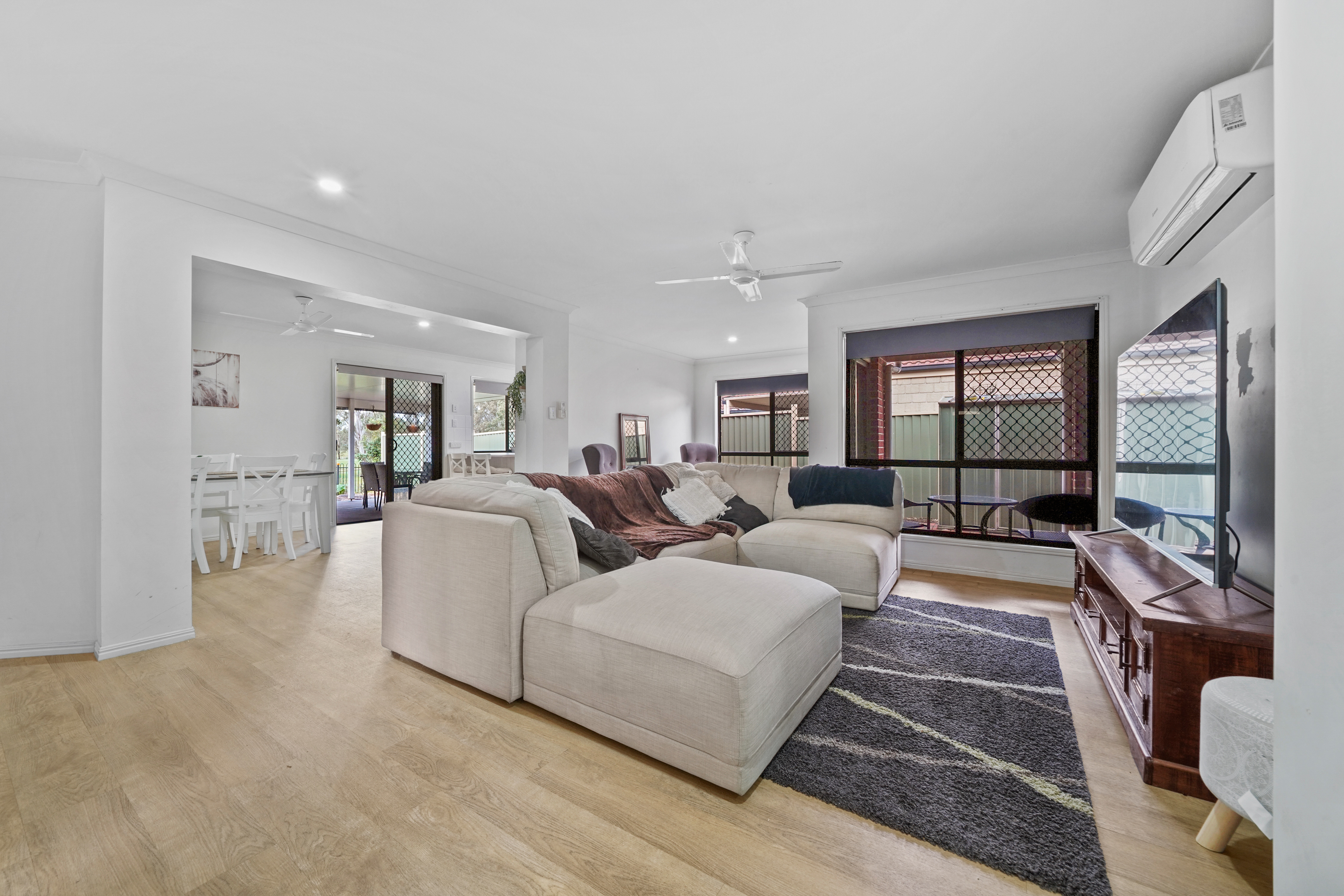 4-bedroom house at 29 Fairway Drive, Meadowbrook, QLD 4131, Logan, Queensland
