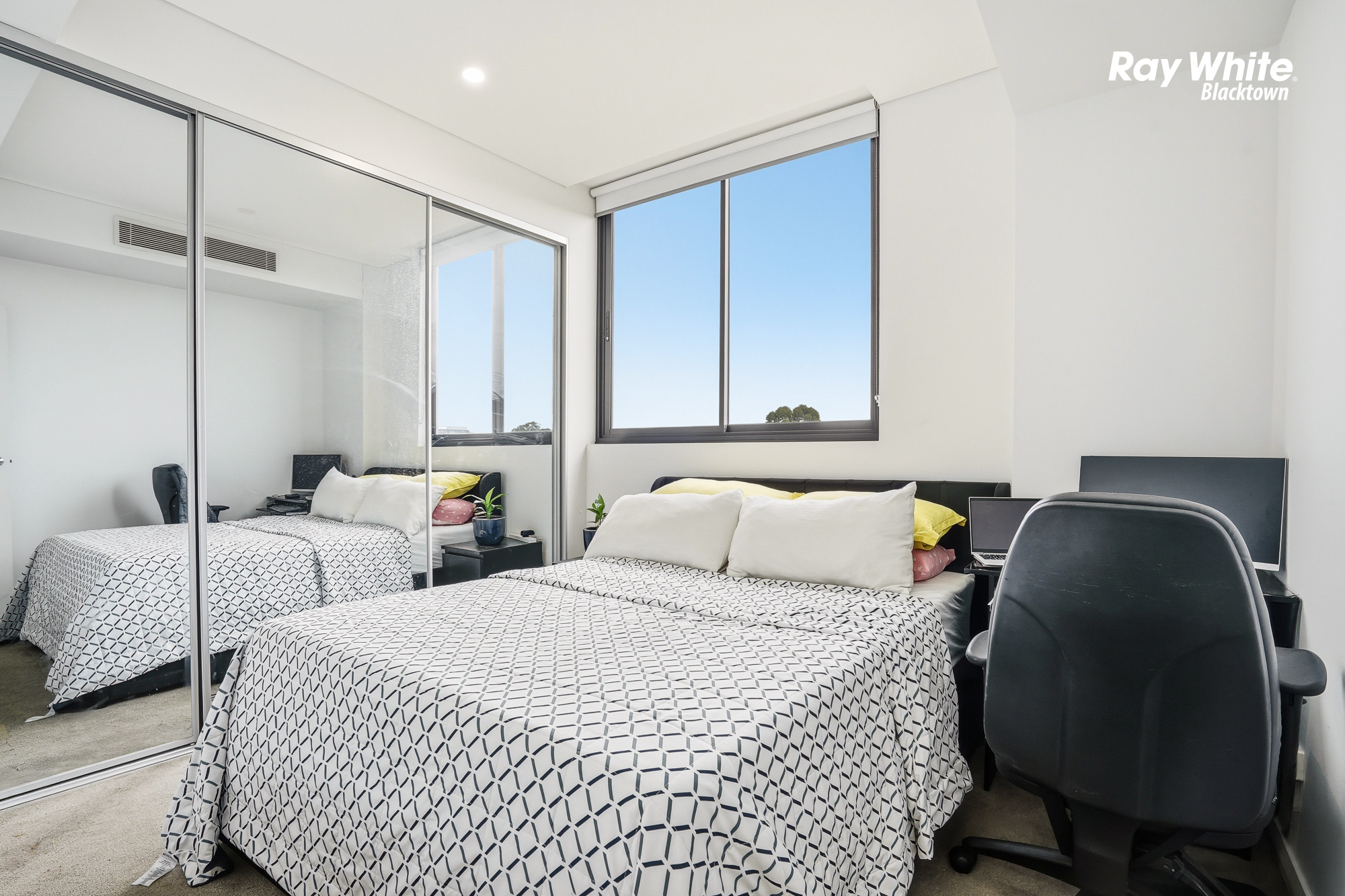 301/10 Carinya Street, Blacktown, NSW 2148 - Image 6