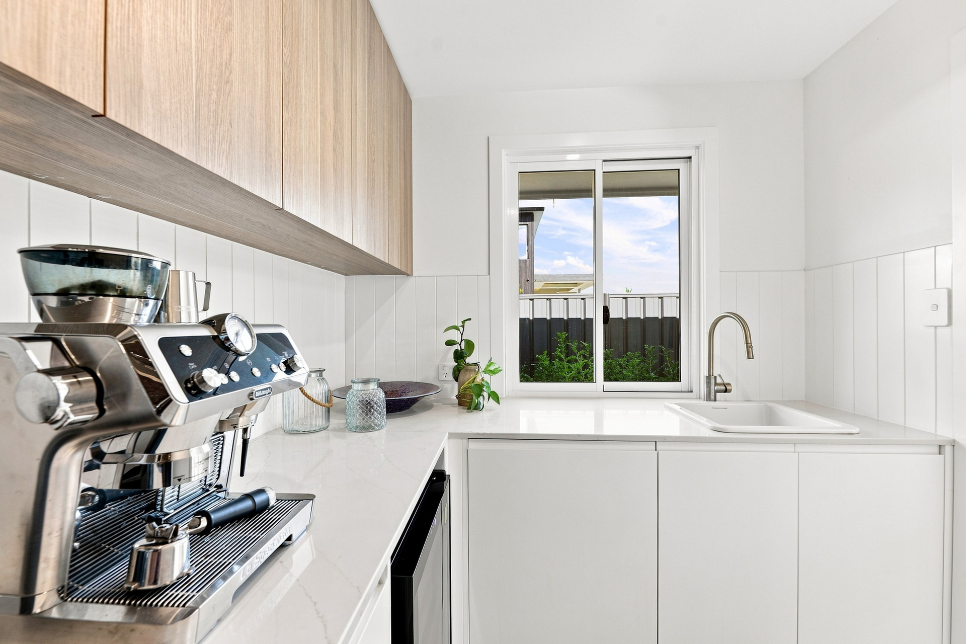 34 Aruma Avenue, Burleigh Waters, QLD 4220 - Image 9