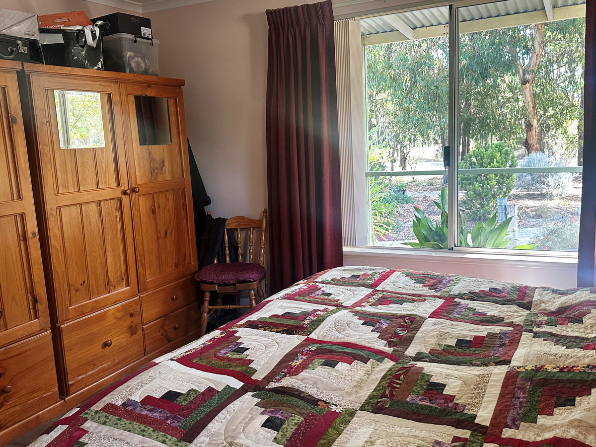 3-bedroom house at 2 First Avenue, Kendenup, Wa, 6323, Plantagenet, Western Australia