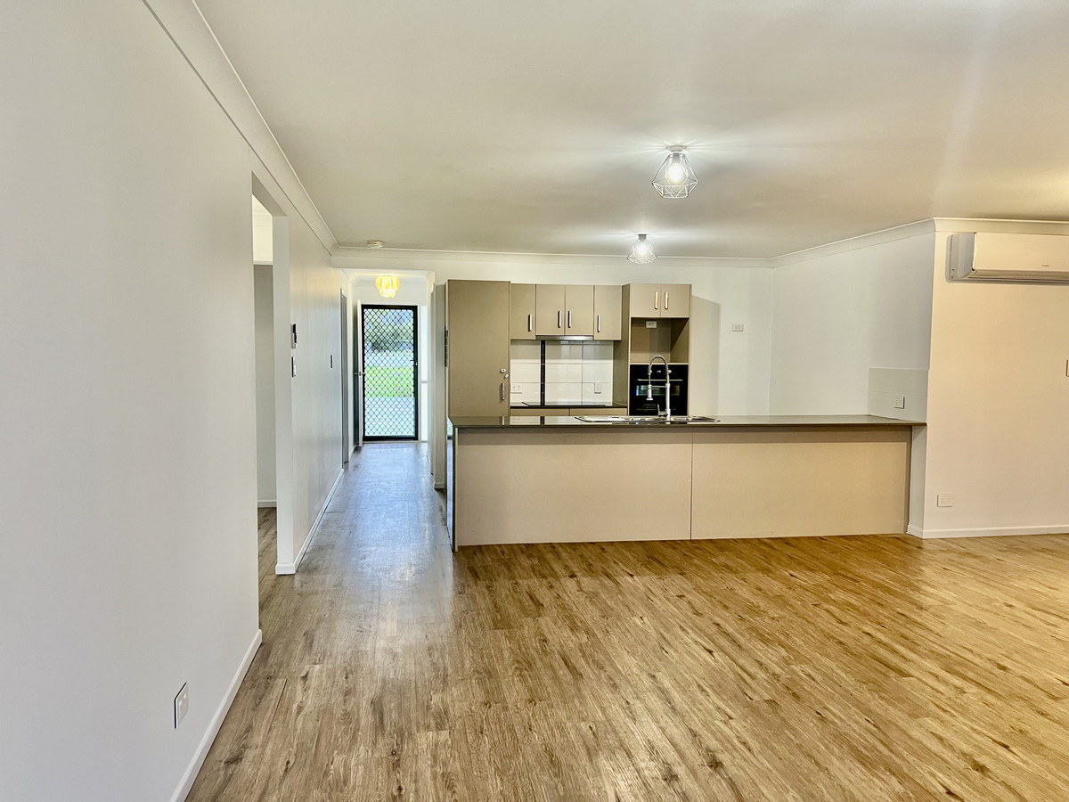 5-bedroom house at 27 Earl Street, Jondaryan, QLD 4403, Toowoomba, Queensland