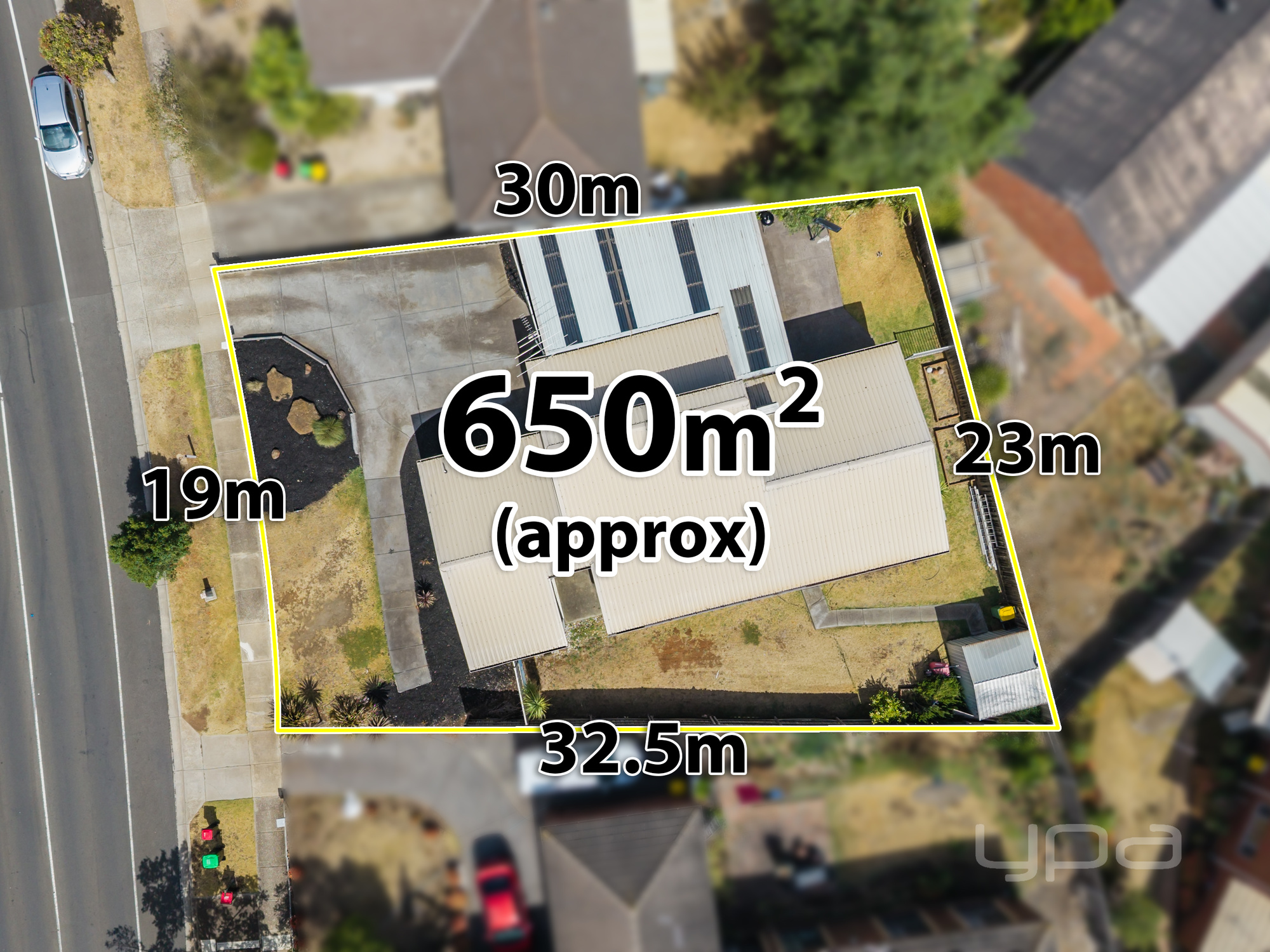 33 Black Dog Drive, Brookfield, VIC 3338 - Image 2