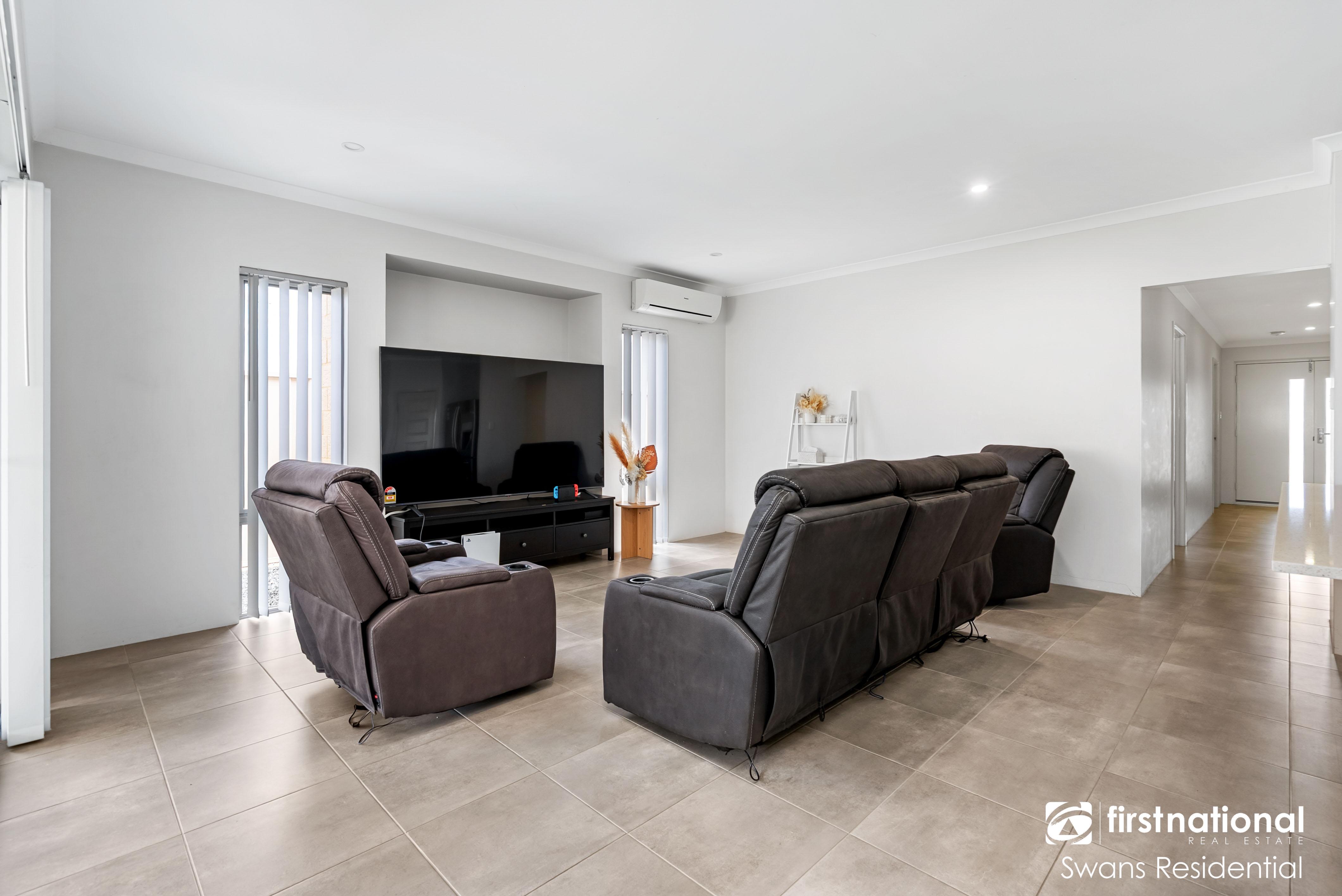 5-bedroom house at 47 BROADMOOR LOOP, Meadow Springs WA 6210, Mandurah, Western Australia