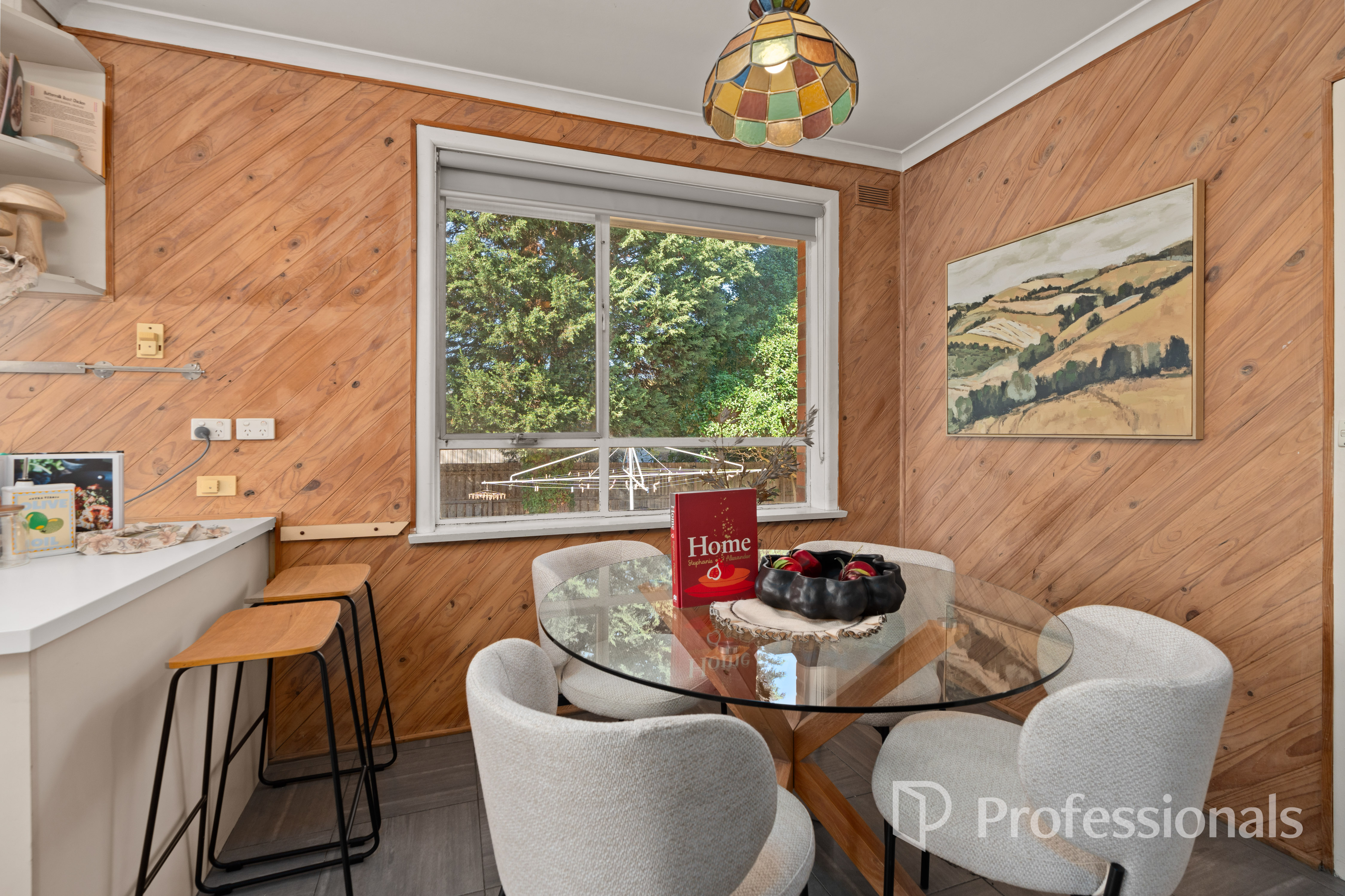 33 PENTLOWE ROAD, Wantirna South VIC 3152 - Image 5
