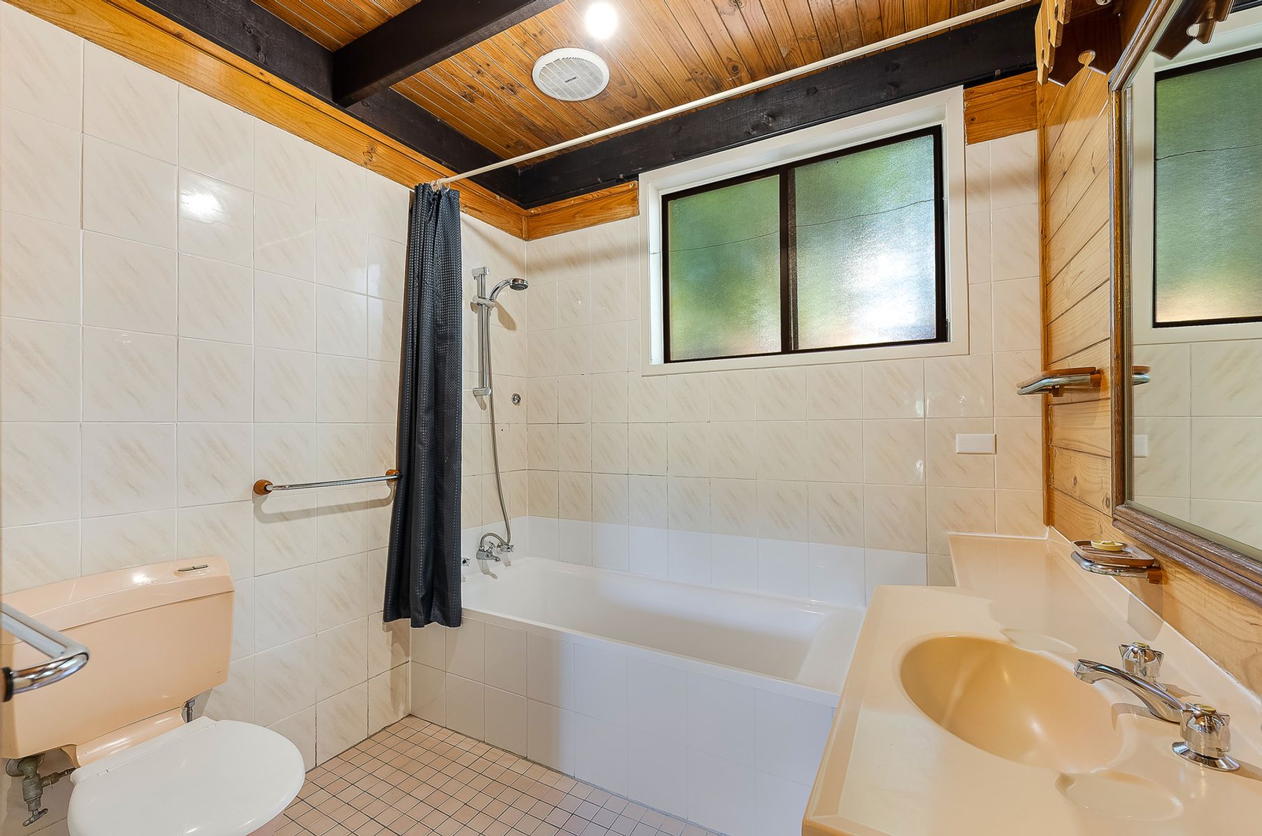 5-bedroom house at 44 CASTLE CIRCUIT, Umina Beach NSW 2257, Central Coast (Nsw), New South Wales