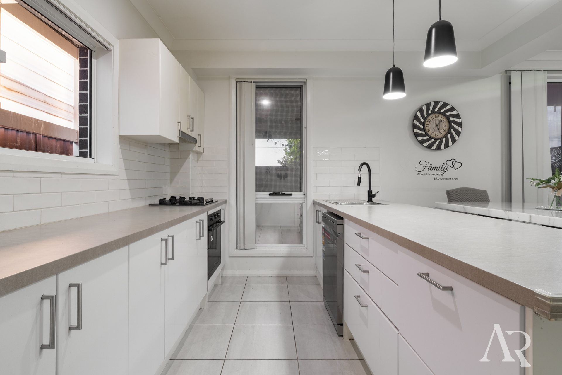 1 262 NEWBRIDGE ROAD, MOOREBANK NSW 2170 - Image 5