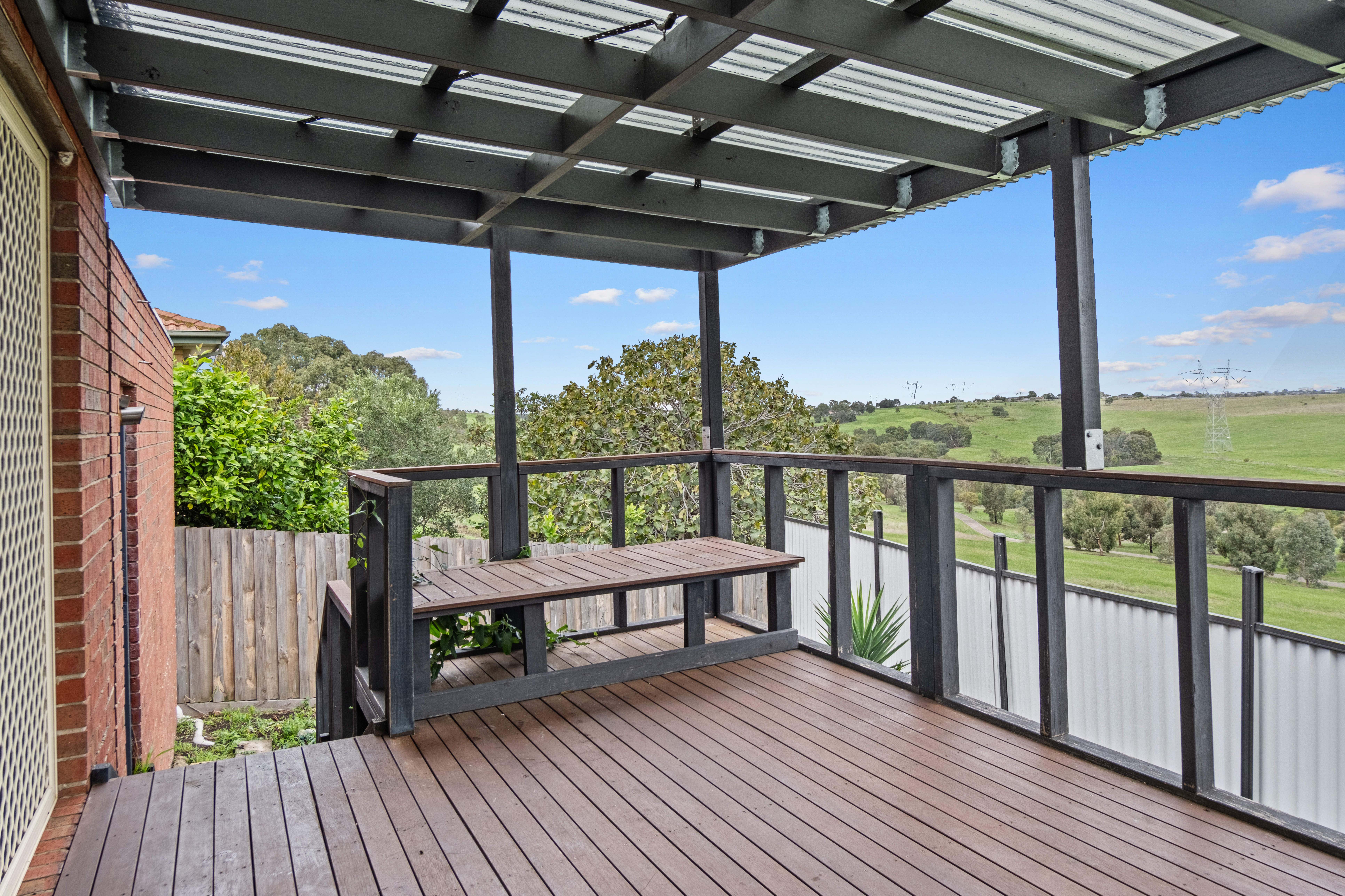 3-bedroom unit at 6/31 Rokewood Crescent, Meadow Heights, VIC 3048, Hume, Victoria