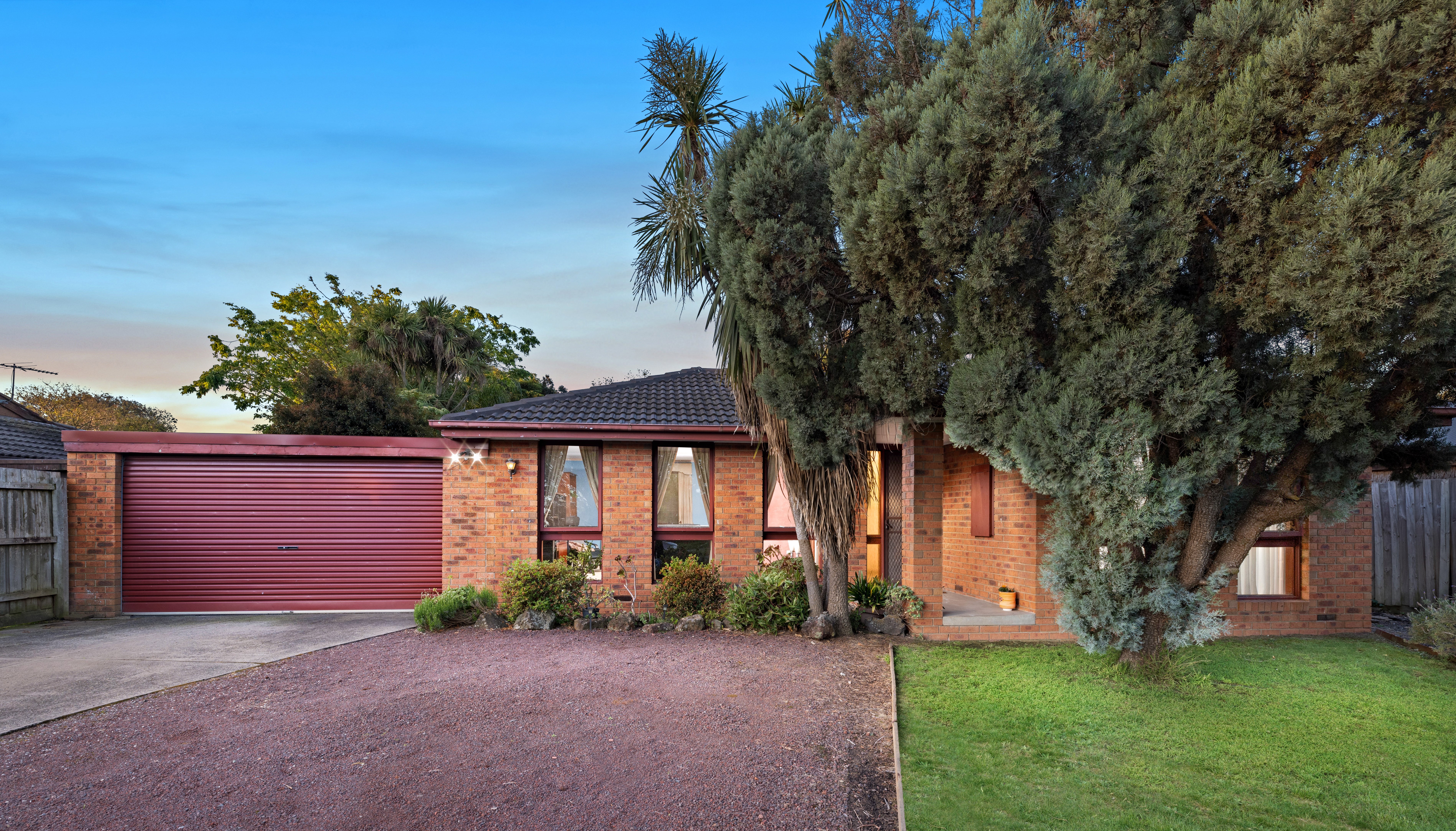 6 Airlie Court, Rowville, Vic, 3178 - Image 1
