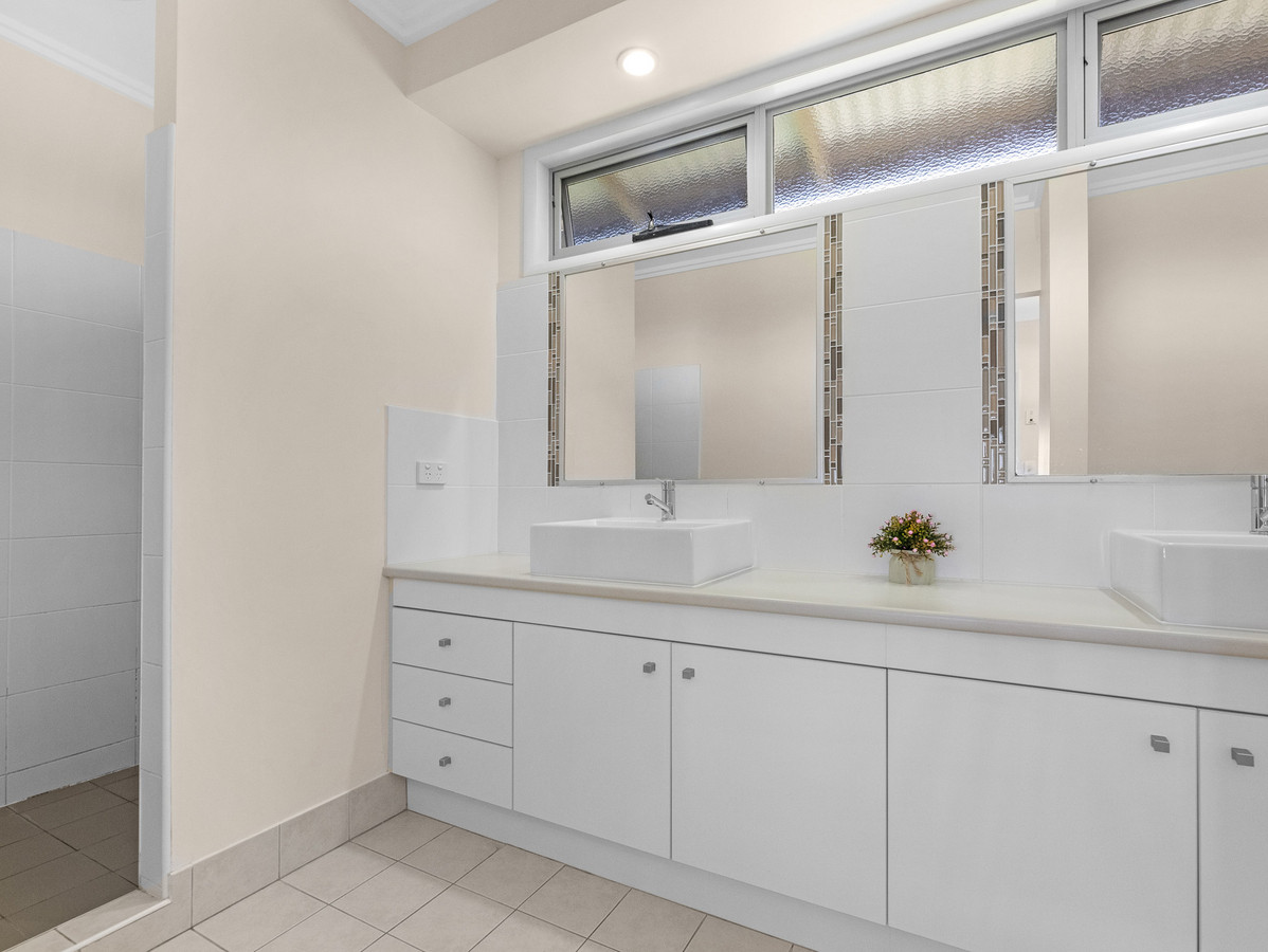 19 Brahminy Court, River Heads, QLD 4655 - Image 10