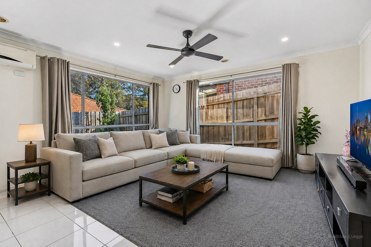 3-bedroom unit at UNIT 14 11 HAWK AVENUE, Pakenham VIC 3810, Cardinia, Victoria