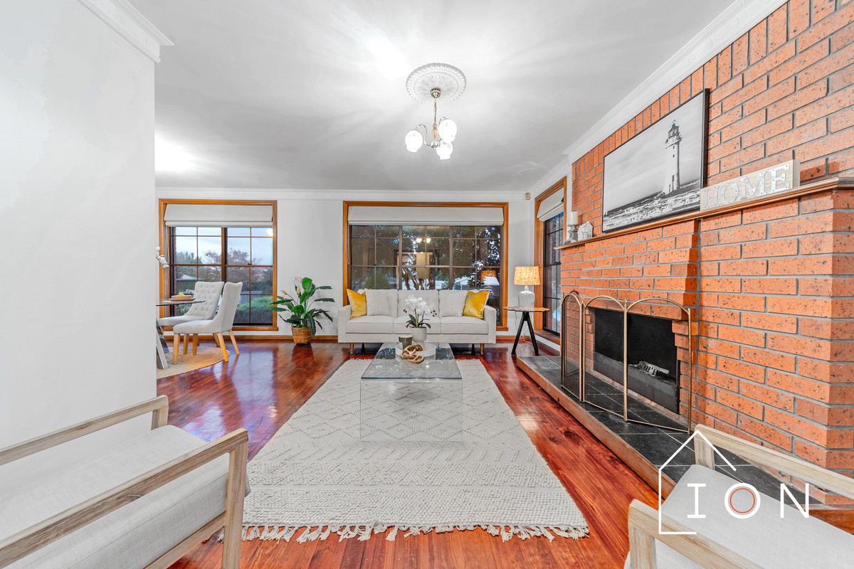 3-bedroom house at 1 MURNDAL COURT, Berwick VIC 3806, Casey, Victoria