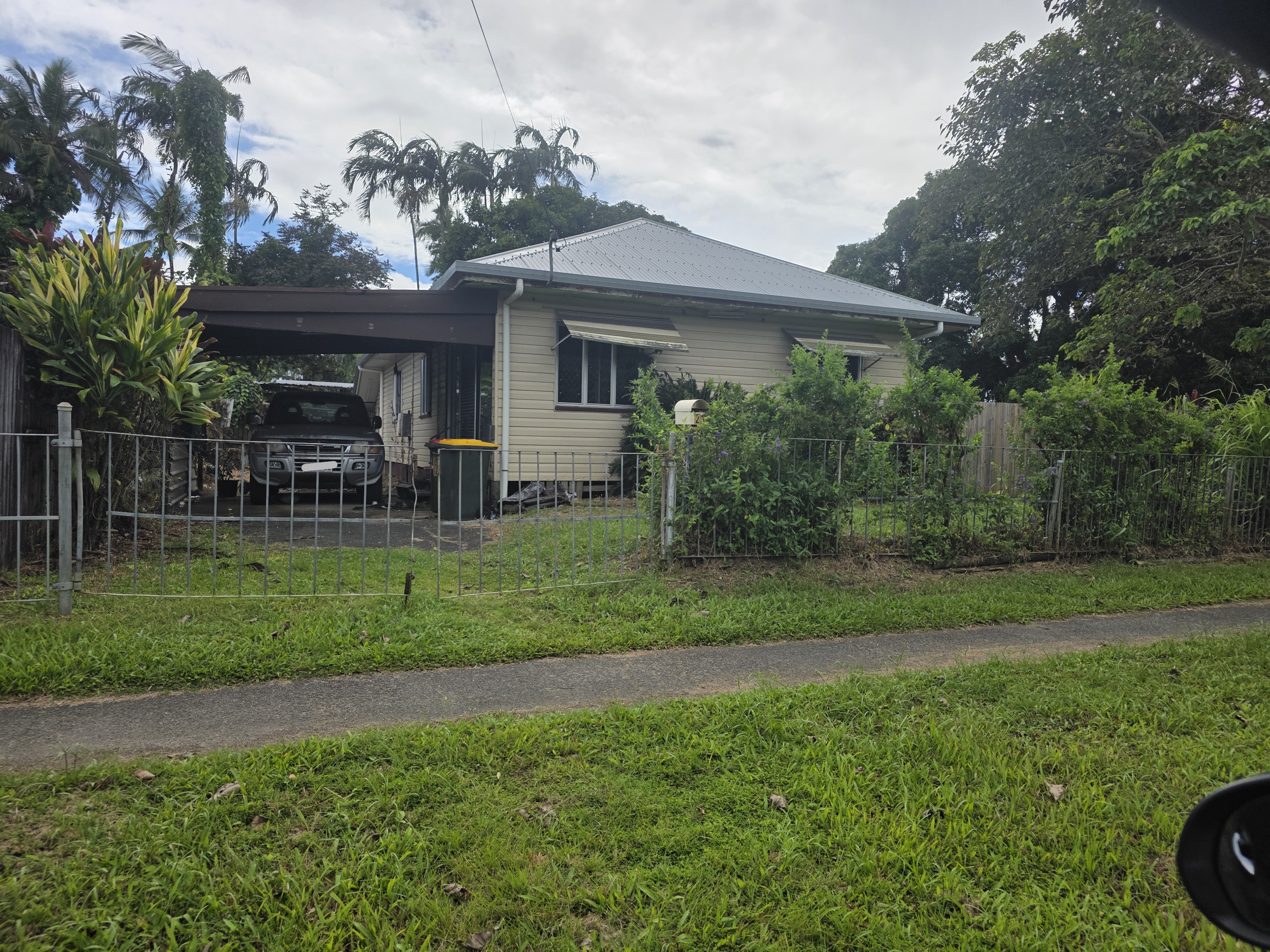 22 RESERVOIR ROAD, Manoora QLD 4870 - Image 1