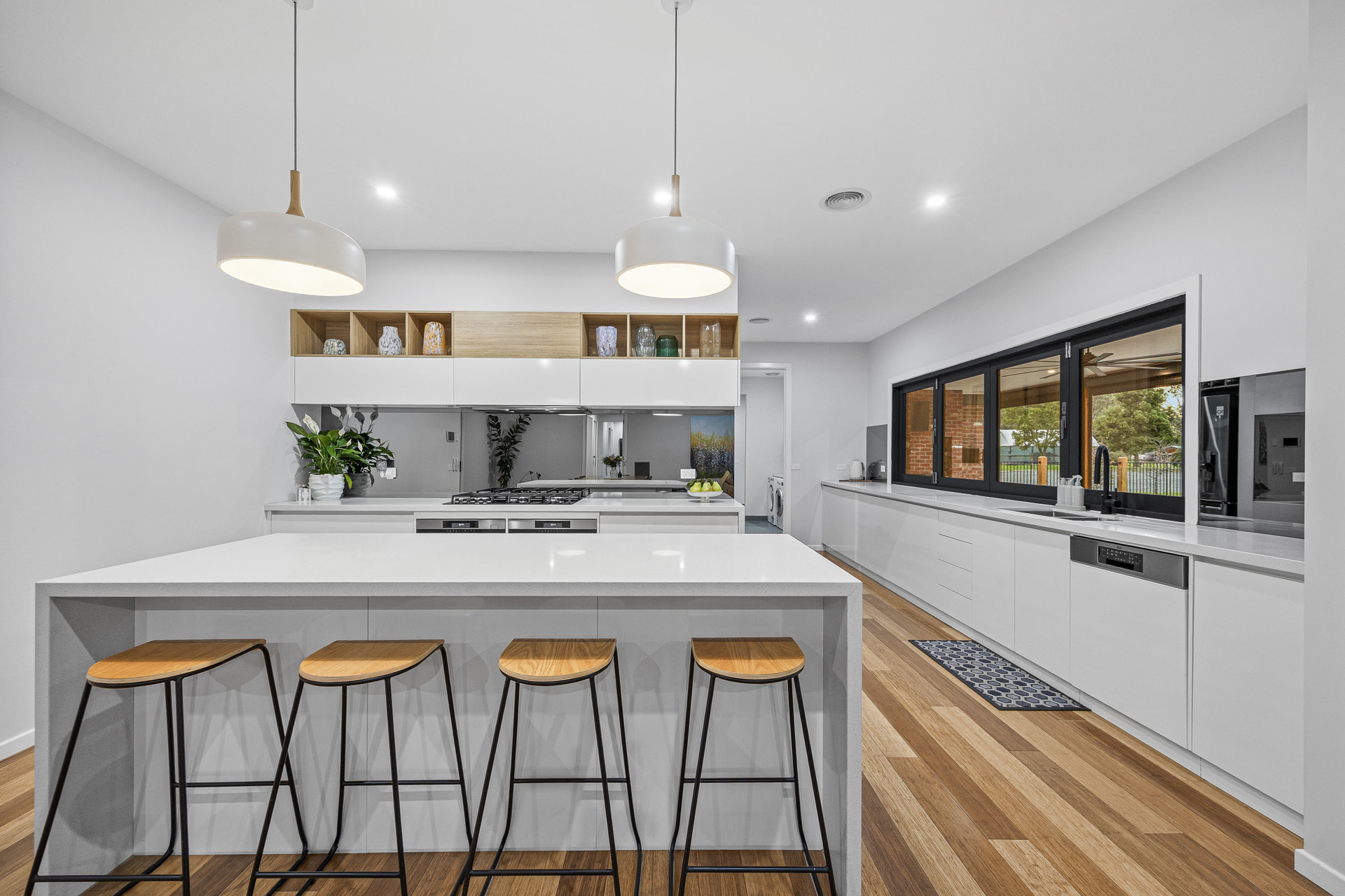 5-bedroom house at 5 WENDES PLACE, Warrenheip VIC 3352, Ballarat, Victoria