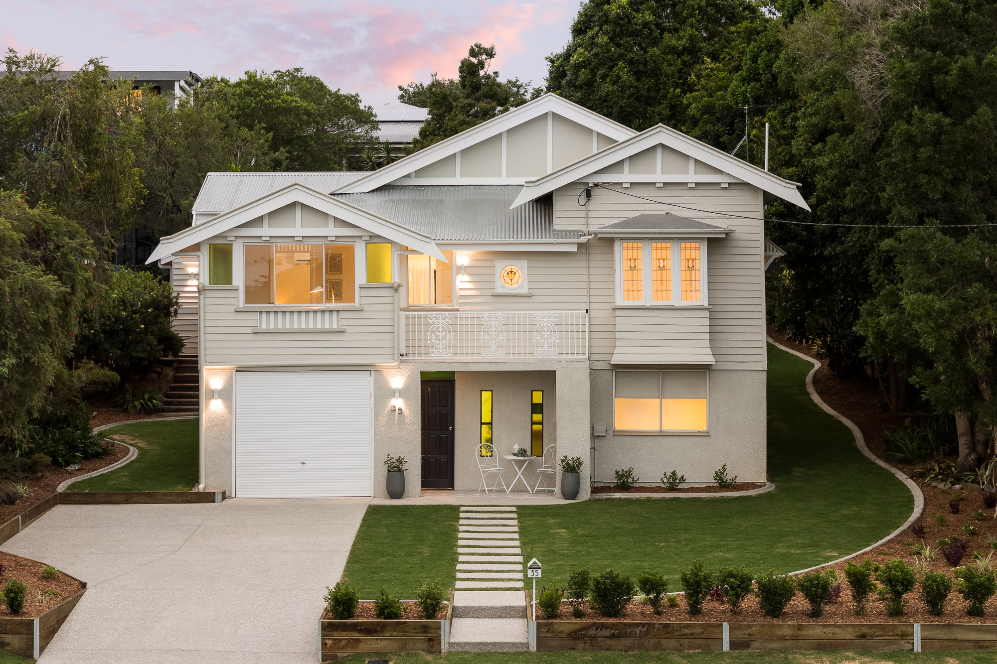 5-bedroom house at 35 Benbow Street, Tarragindi, QLD 4121, Brisbane, Queensland