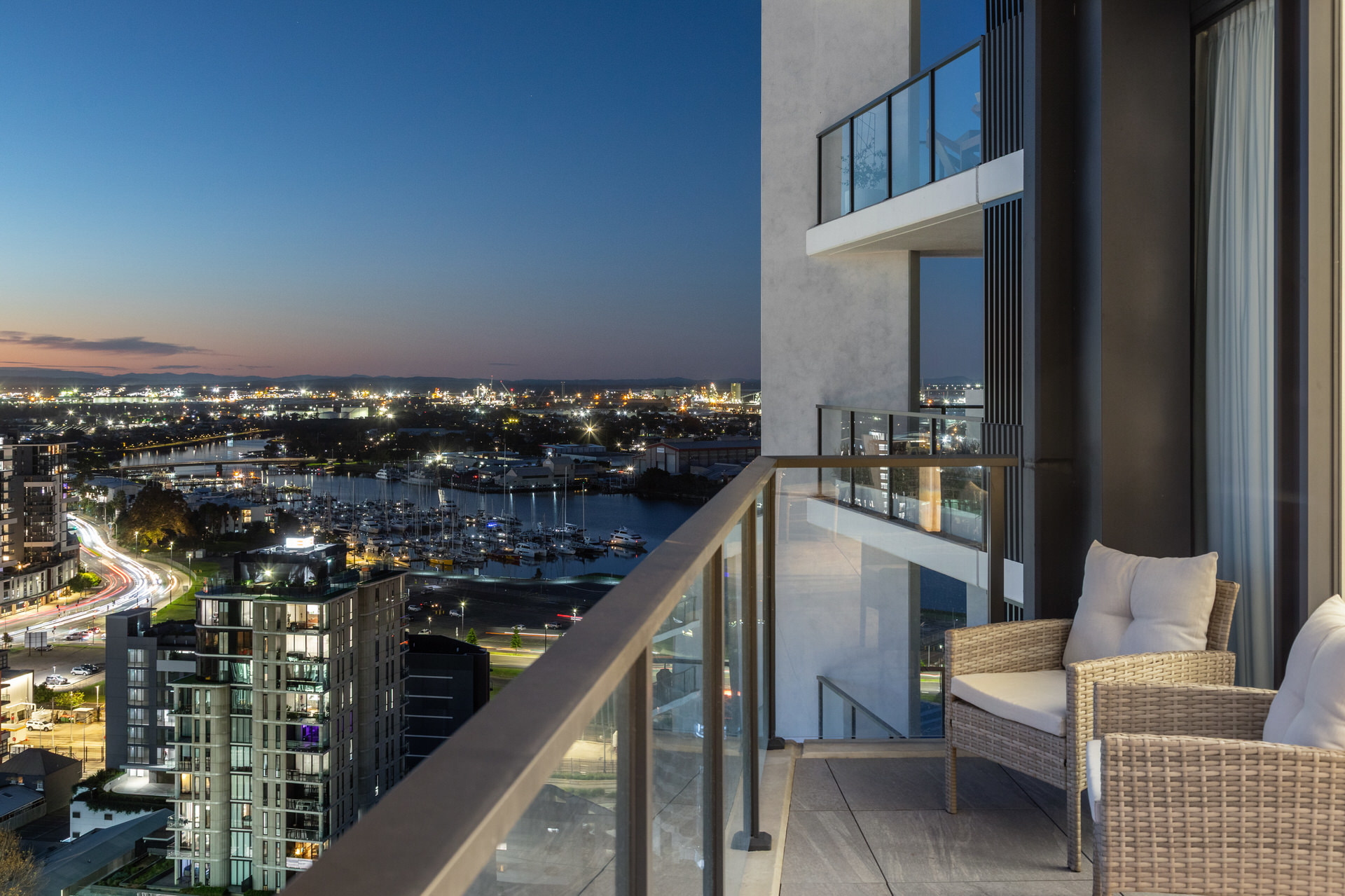 Level 20/2003/15 National Park Street, Newcastle West, Nsw, 2302 - Image 2