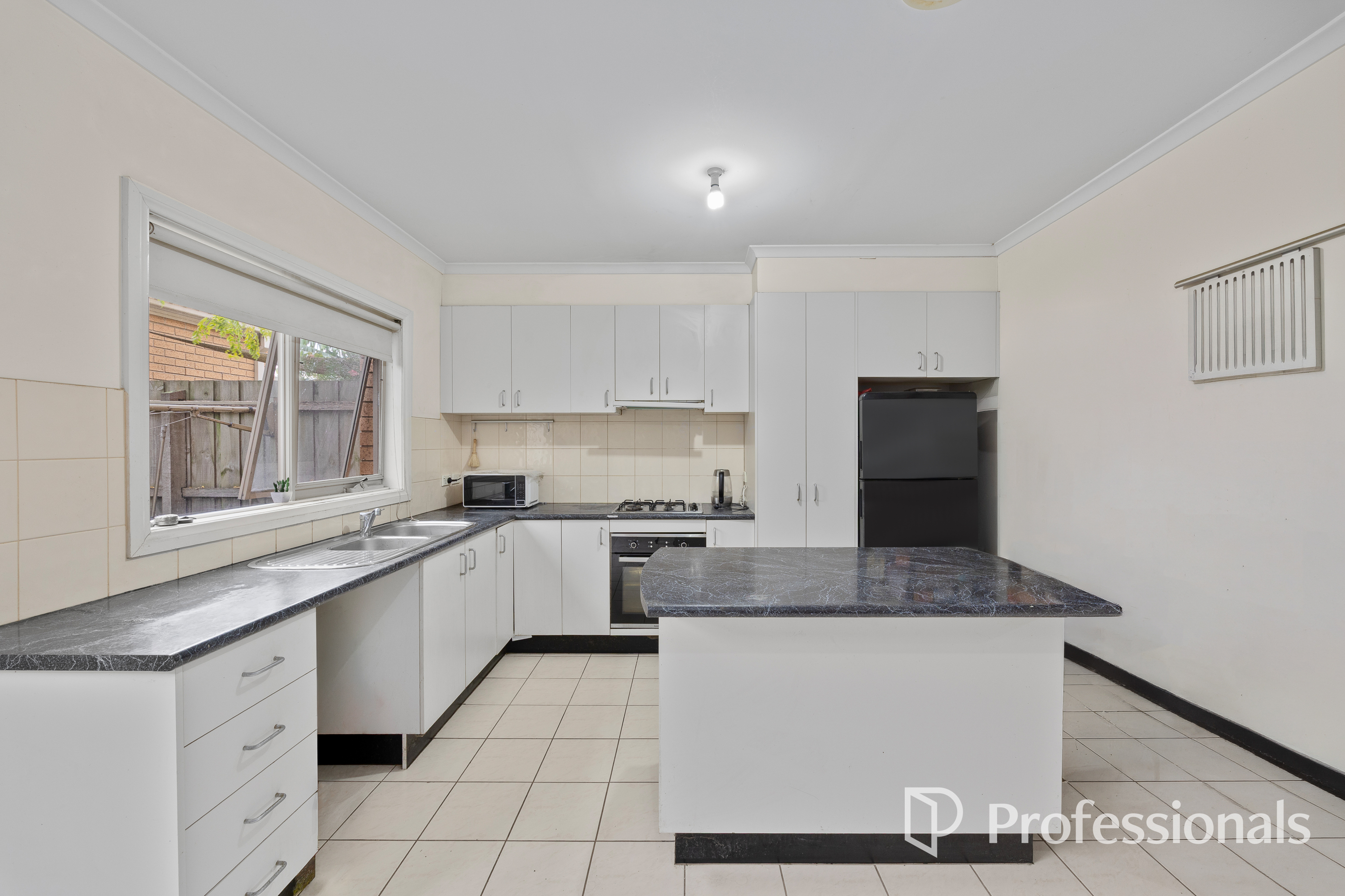UNIT 1 71 MARSHALL AVENUE, Clayton VIC 3168 - Image 5