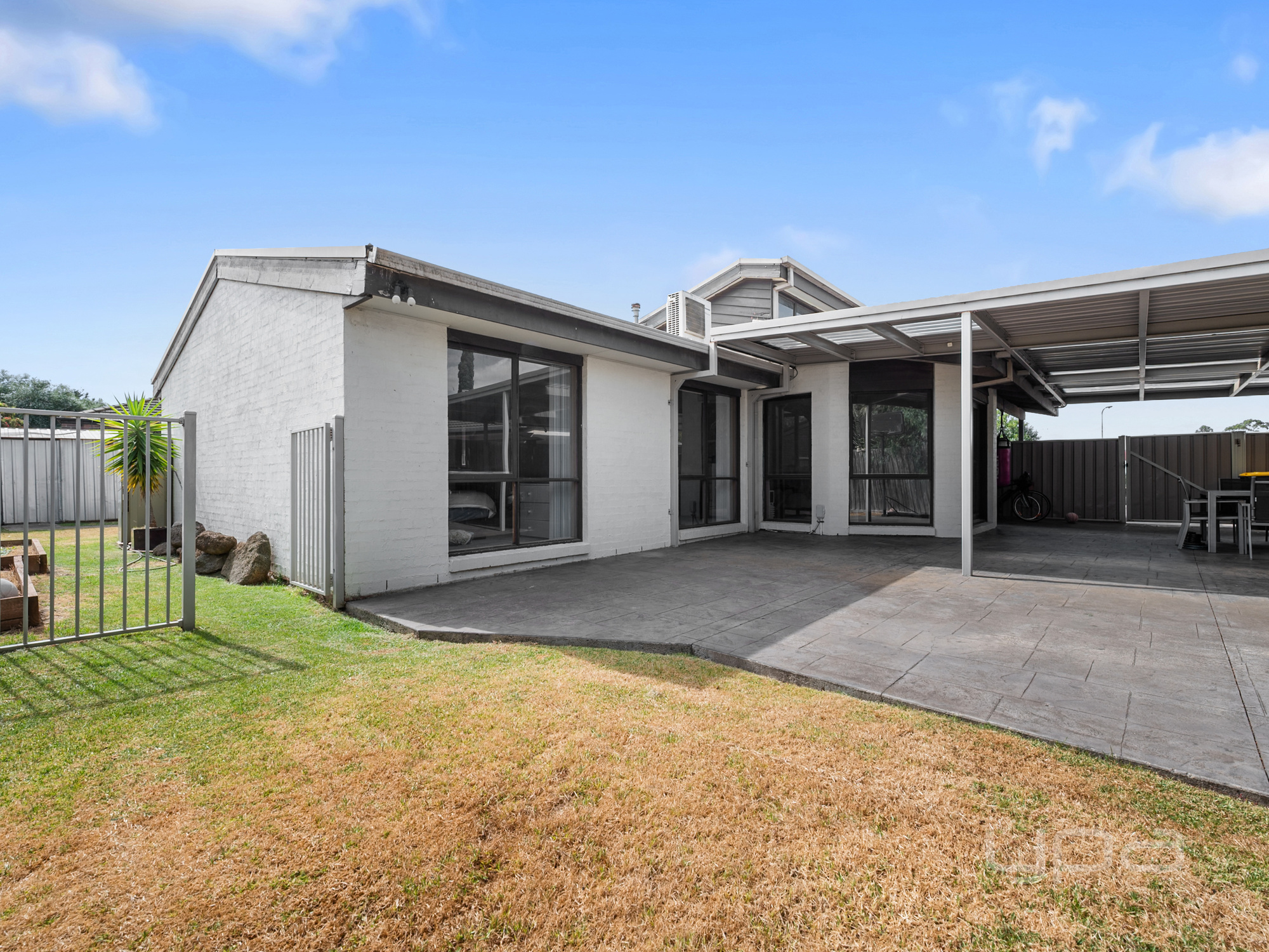 3-bedroom house at 33 Black Dog Drive, Brookfield, VIC 3338, Melton, Victoria