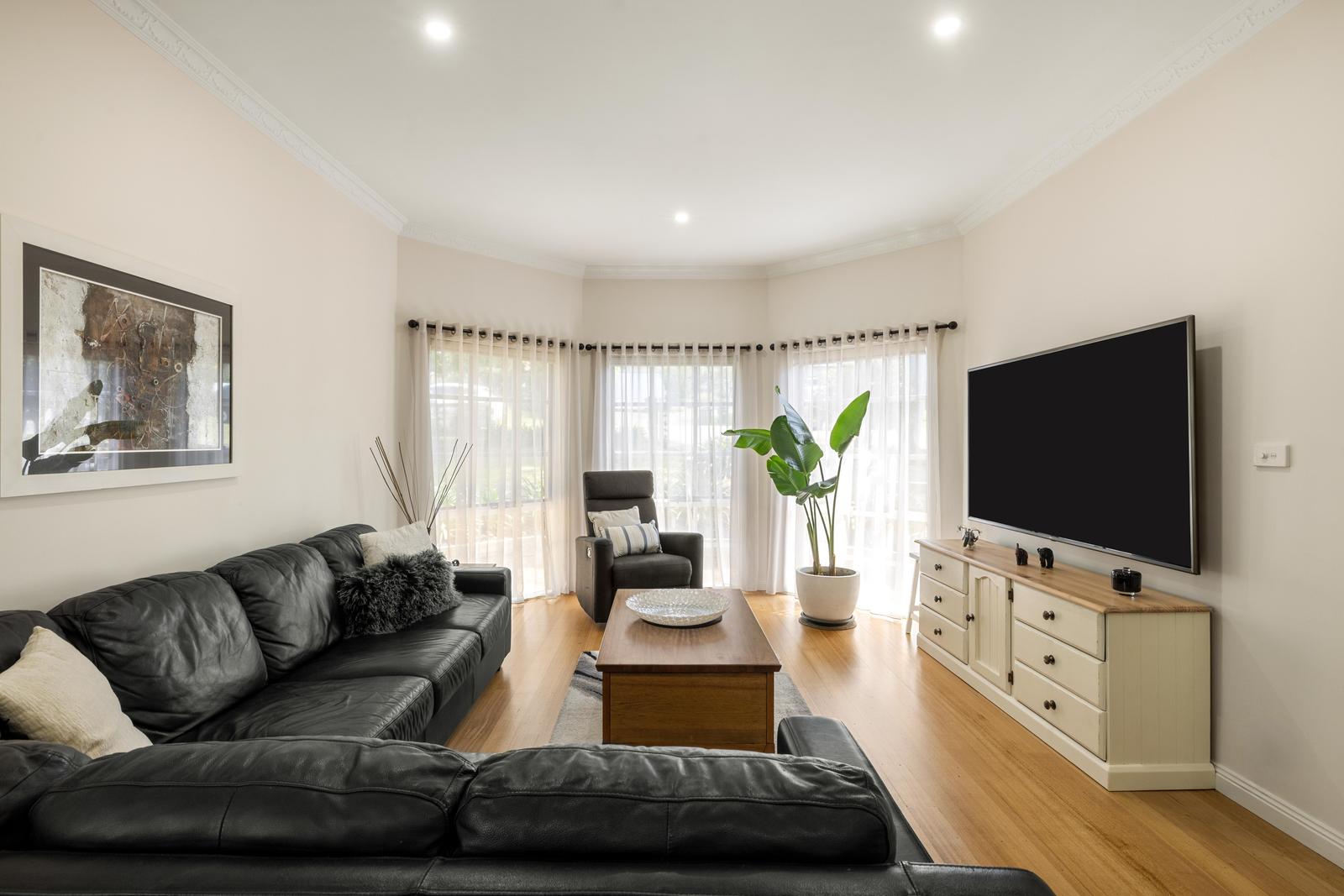 40-42 CLAREMONT STREET, Mount Eliza VIC 3930 - Image 4