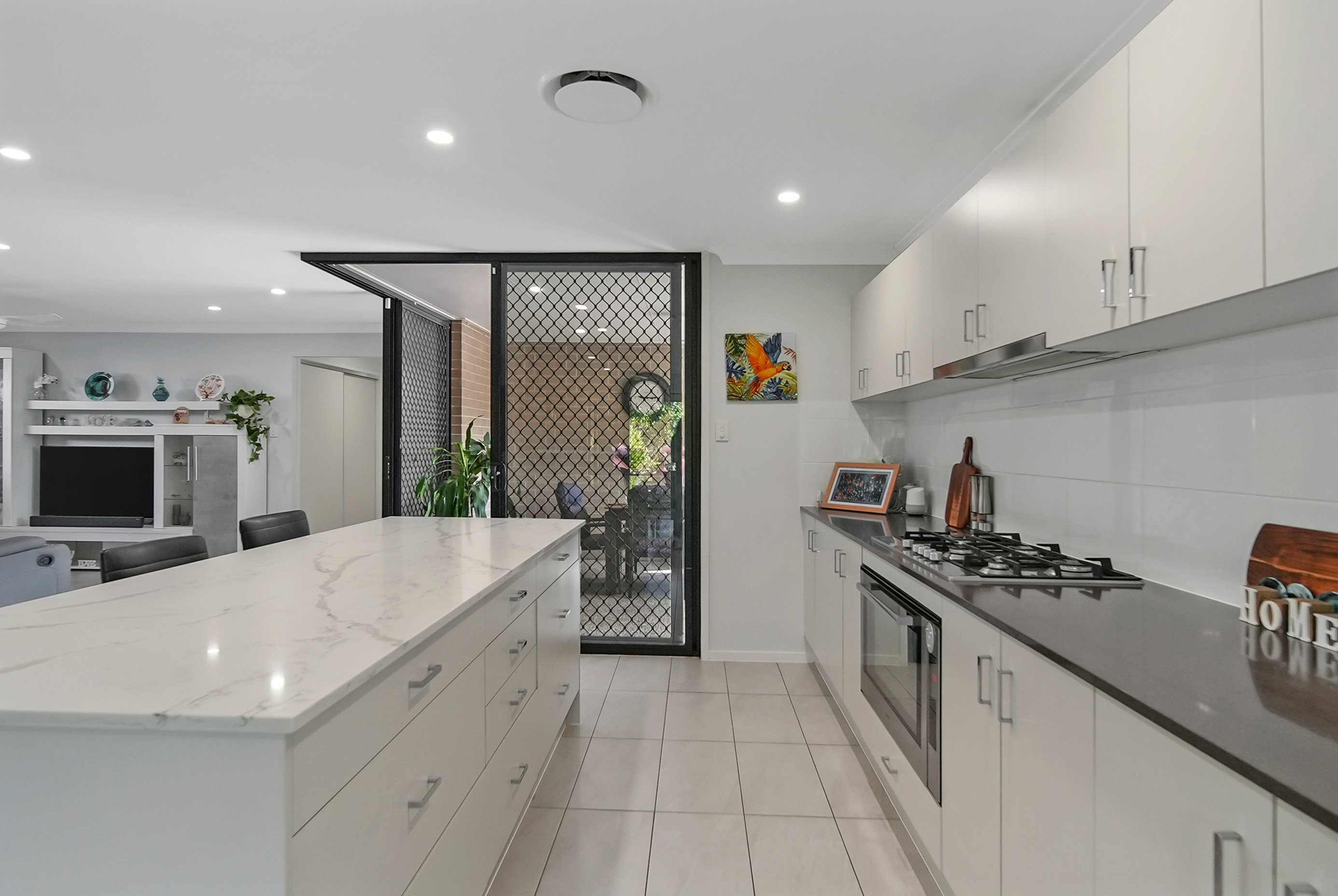14 RHONE DRIVE, Holmview QLD 4207 - Image 5