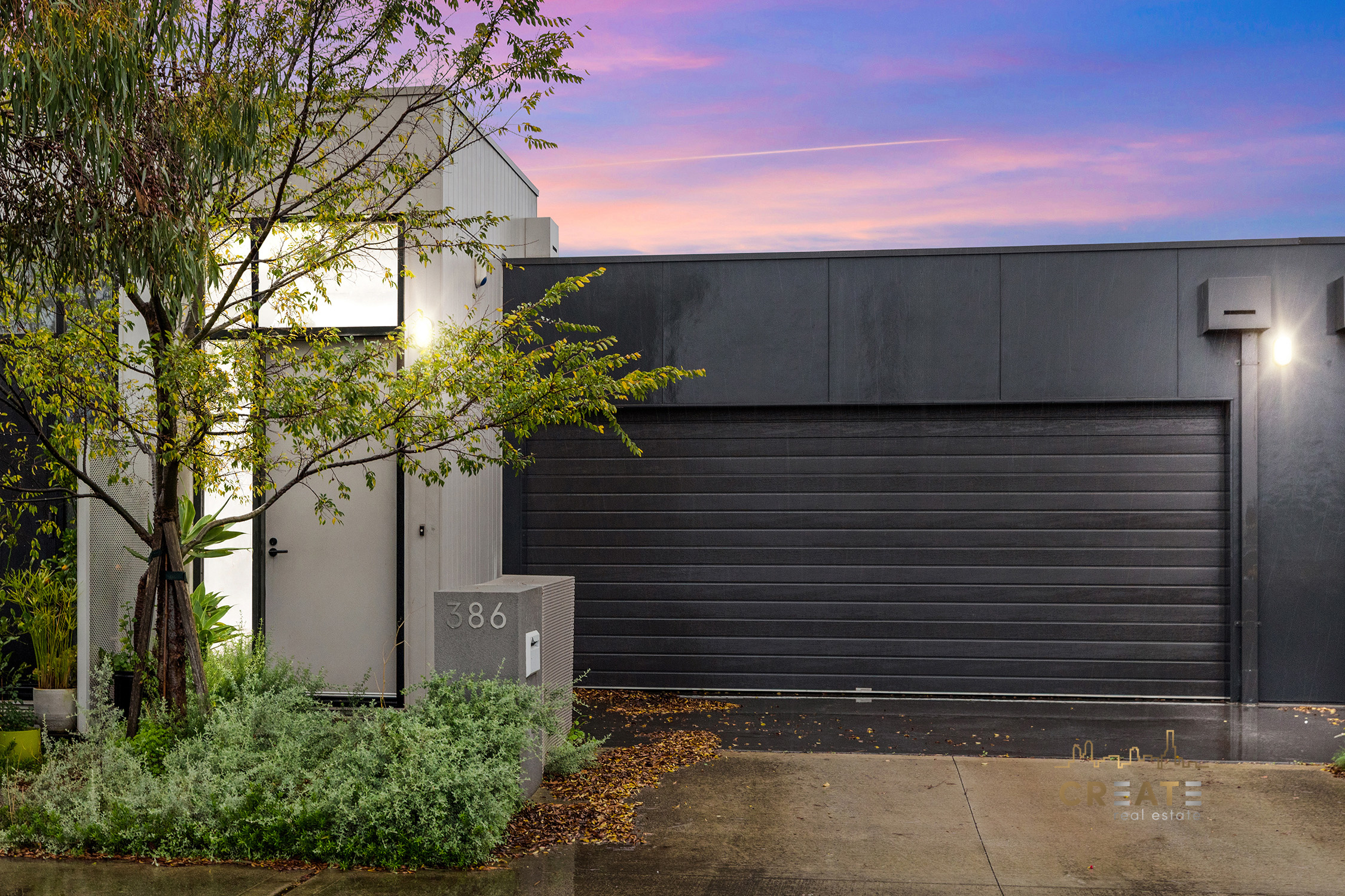 386 DUKE STREET, Sunshine North VIC 3020 - Image 1