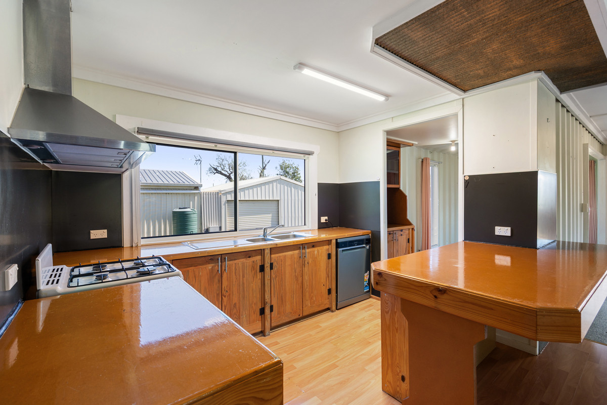 4-bedroom house at 13 Free Street, Nobby, QLD 4360, , Queensland