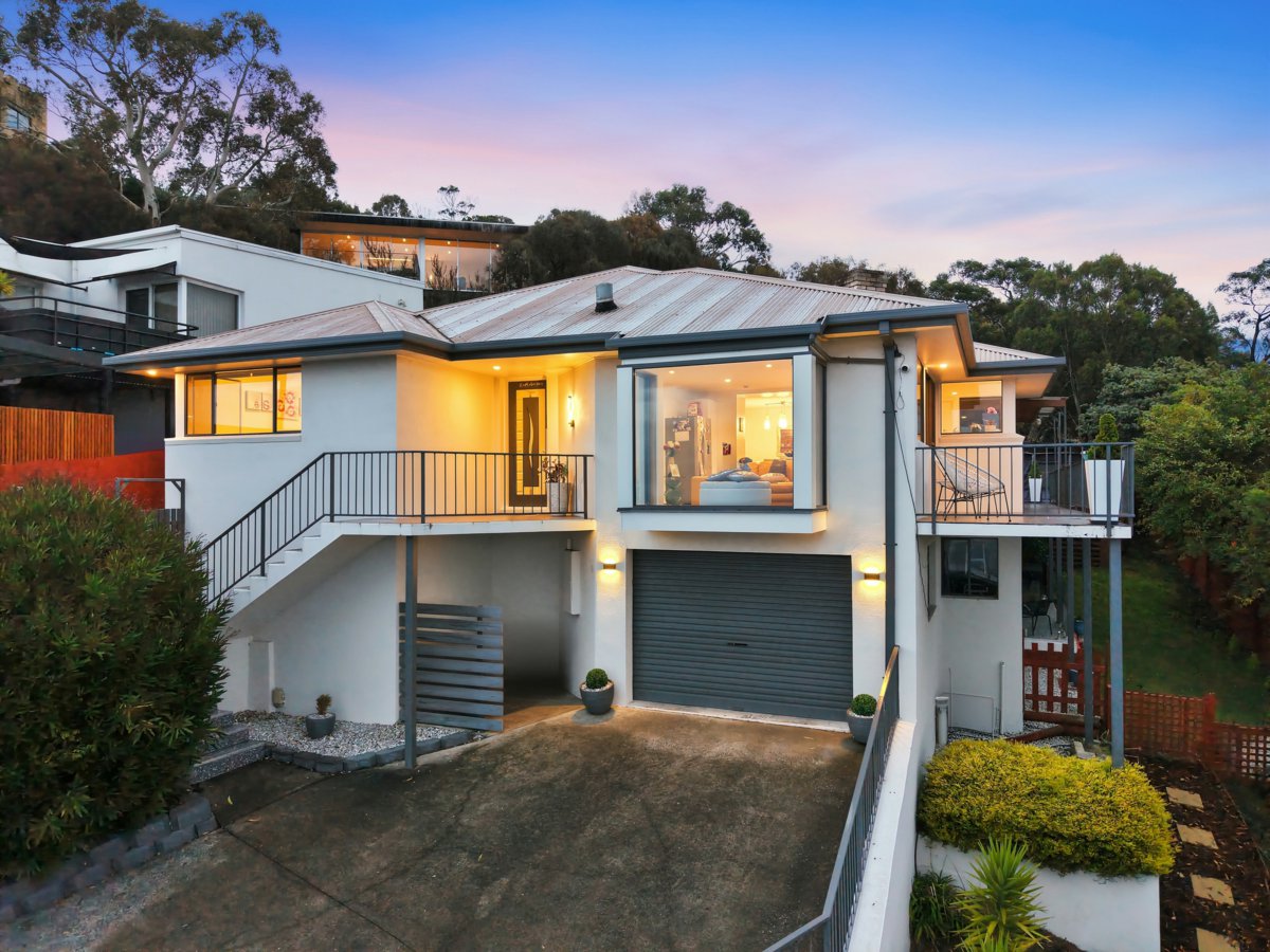 4-bedroom house at 3 CAROLINE STREET, Dynnyrne TAS 7005, Hobart, Tasmania
