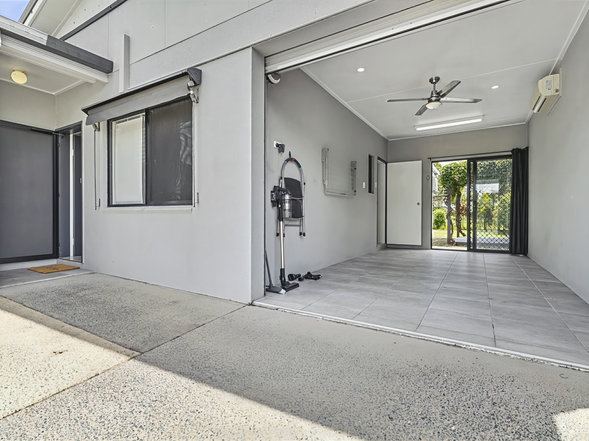 109/2-6 Lake Placid Road, Caravonica, Qld, 4878 - Image 2