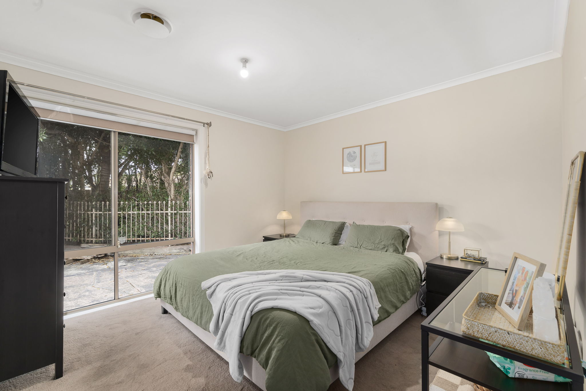 11 Grenda Drive, Mill Park, VIC 3082 - Image 5
