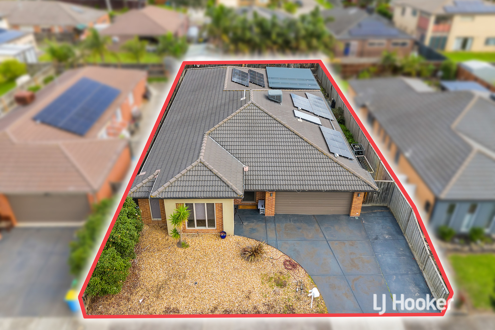 5-bedroom house at 27 Dan Morgan Drive, Cranbourne East, VIC 3977, Casey, Victoria