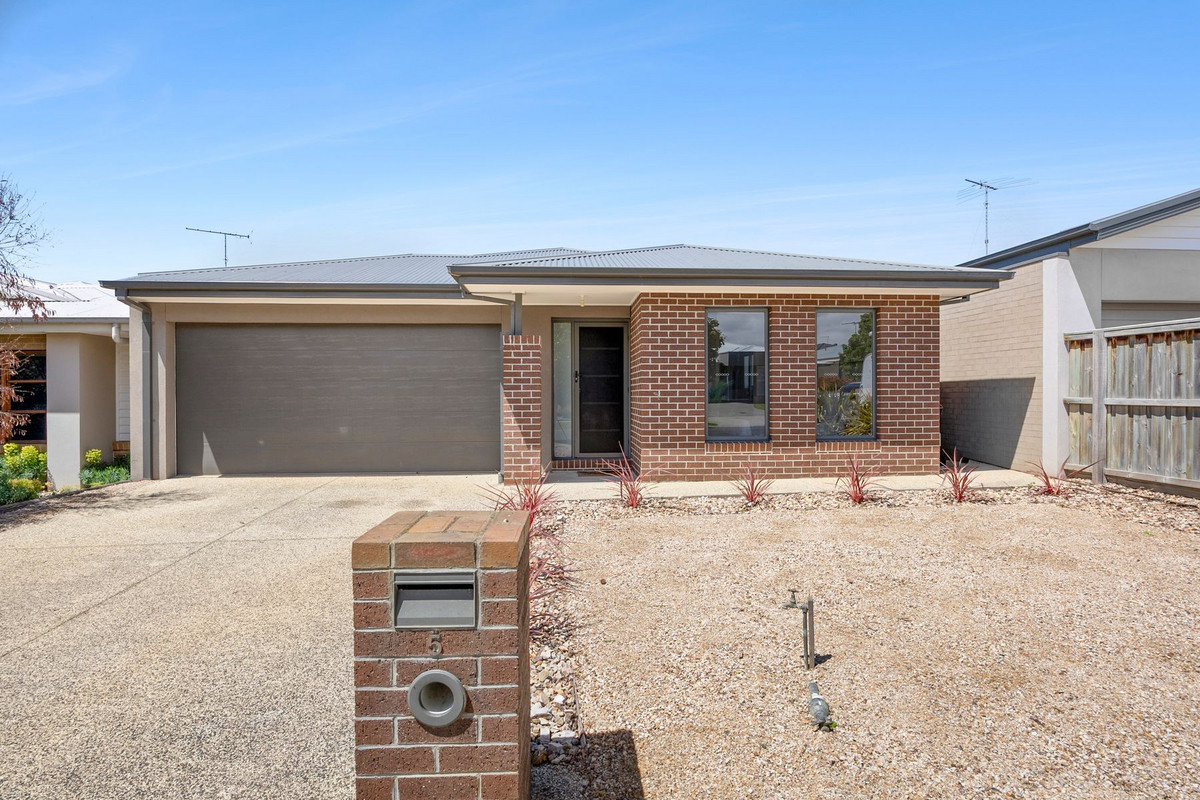 5 Centreside Drive, Torquay, VIC 3228 - Image 1