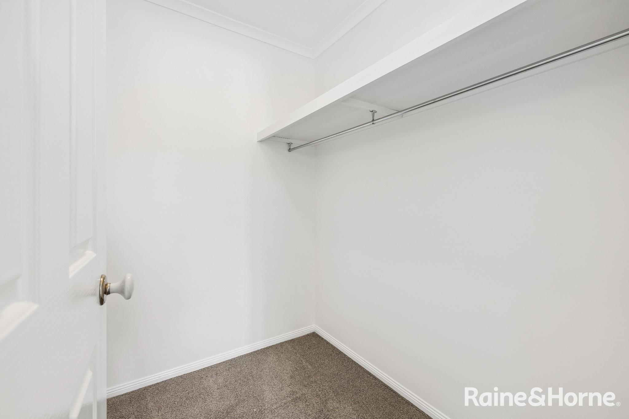 4-bedroom house at 4 Monarch Court, Kallangur, QLD 4503, Moreton Bay, Queensland