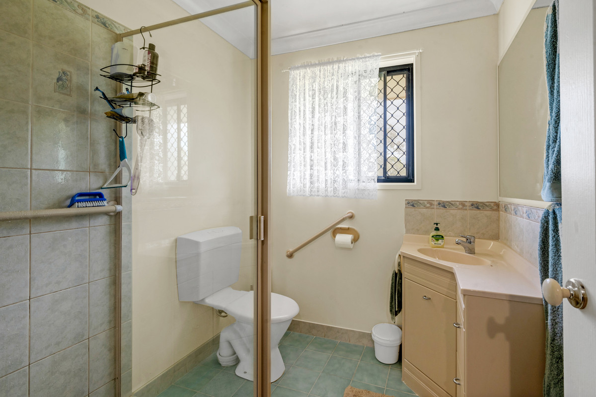 4-bedroom house at 17 BOURNES ROAD, Yangan QLD 4371, Southern Downs, Queensland