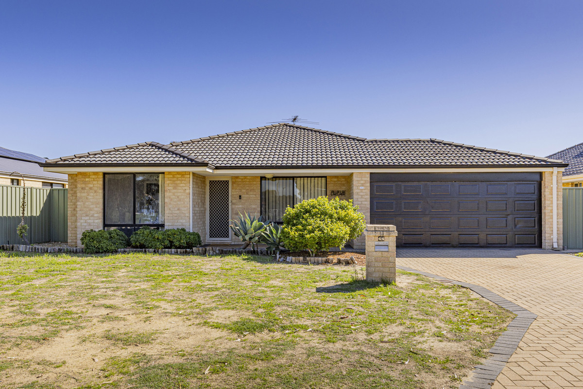 44 Grand Paradiso, Merriwa, Wa, 6030 - Image 1