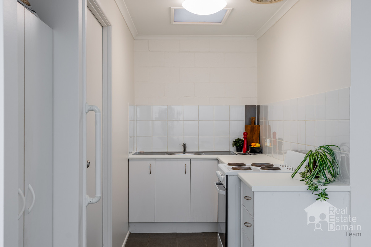 3/7 Cleopatra Street, Kingston, Qld, 4114 - Image 8