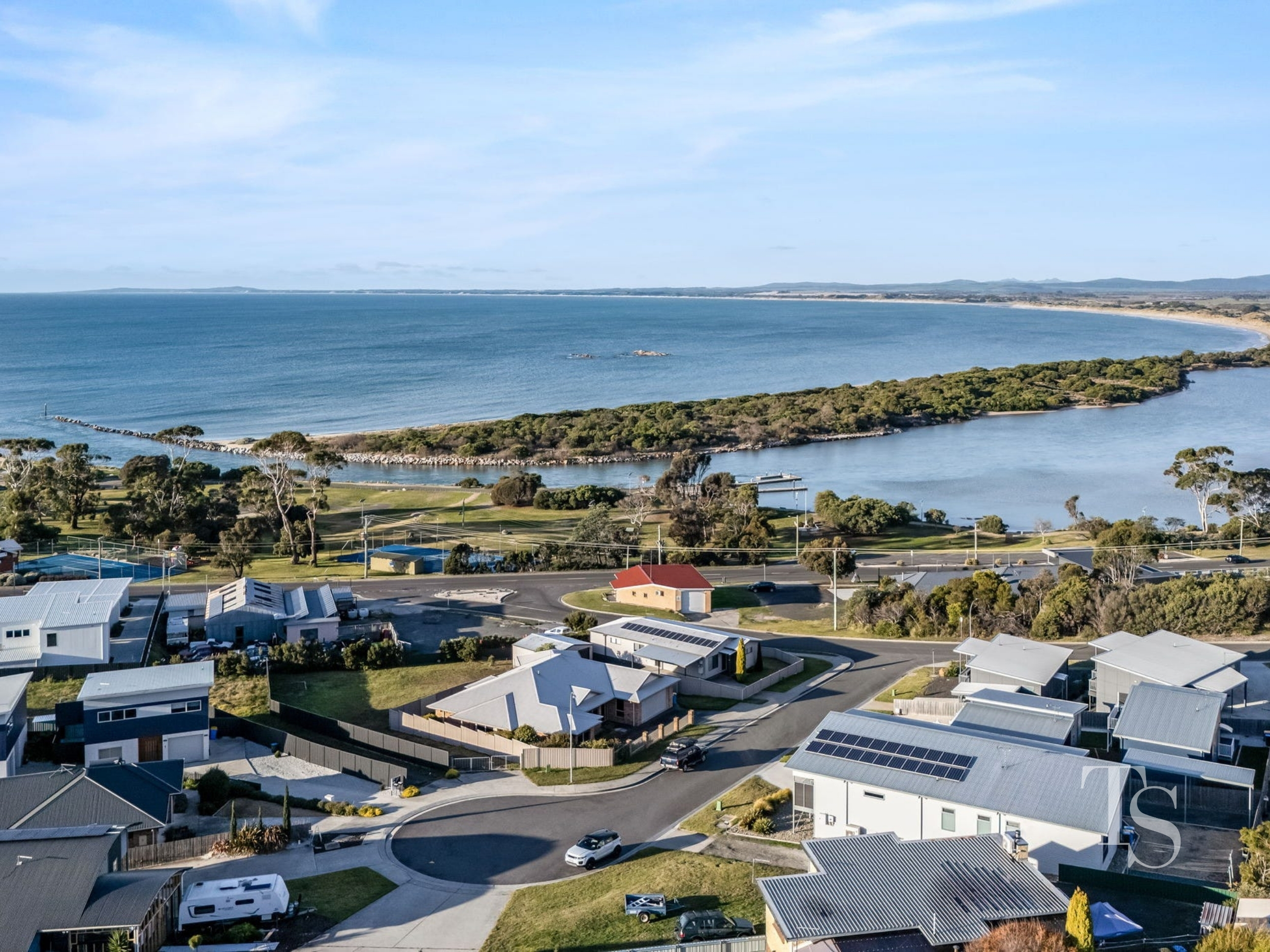 6 Elvie Court, Bridport, Tas, 7262 - Image 2