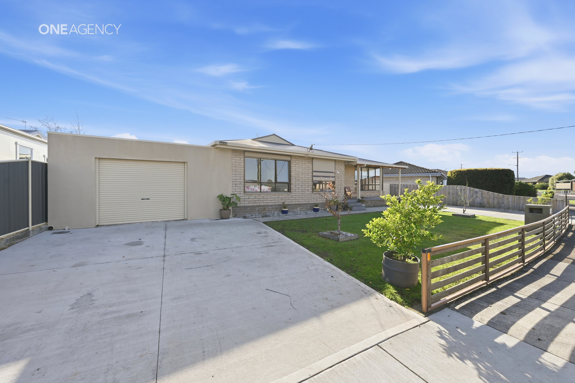22 Greenway Avenue, Devonport, TAS 7310 - Image 1