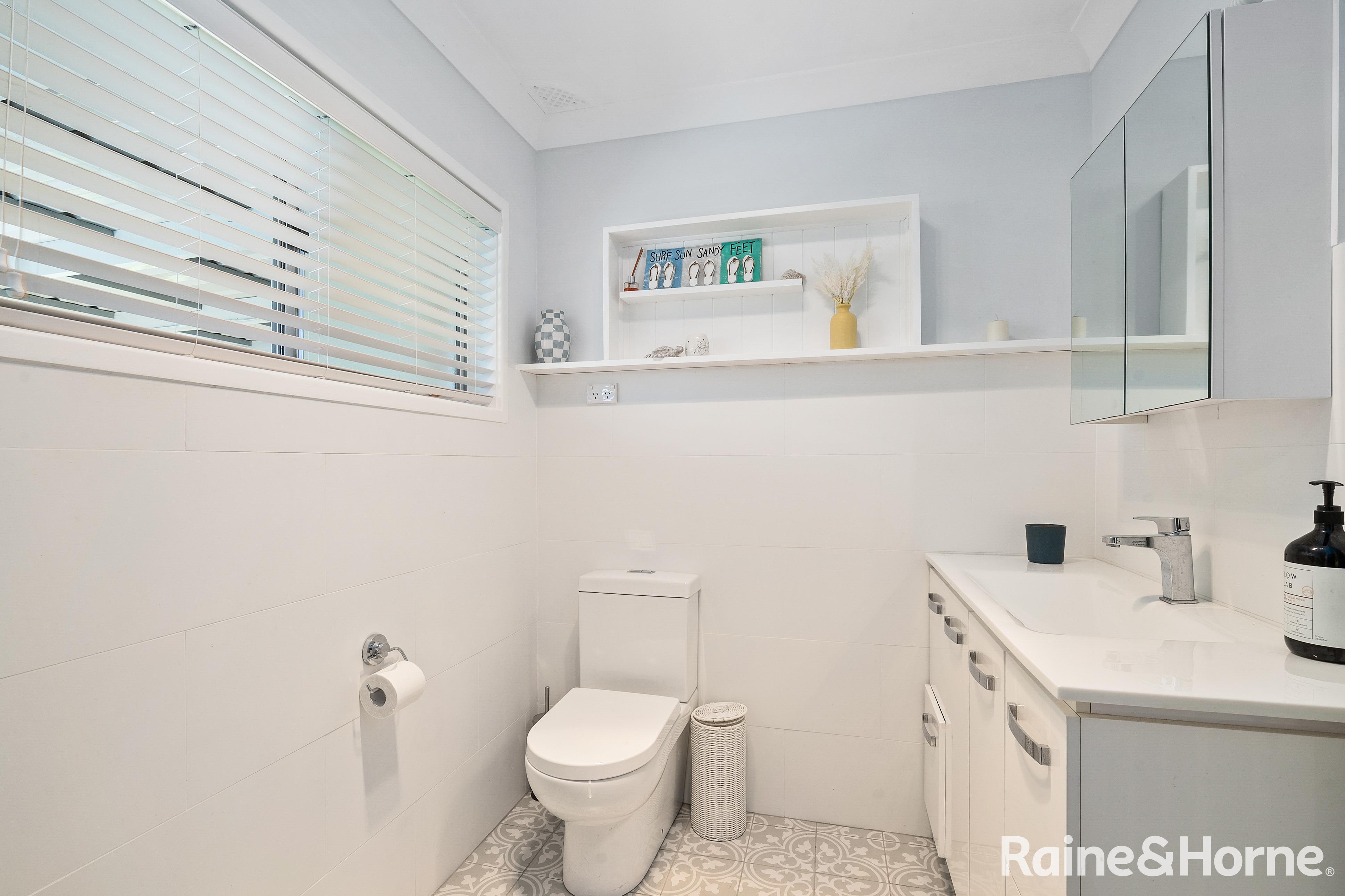 2 Crookhaven Drive, Greenwell Point, NSW 2540 - Image 7