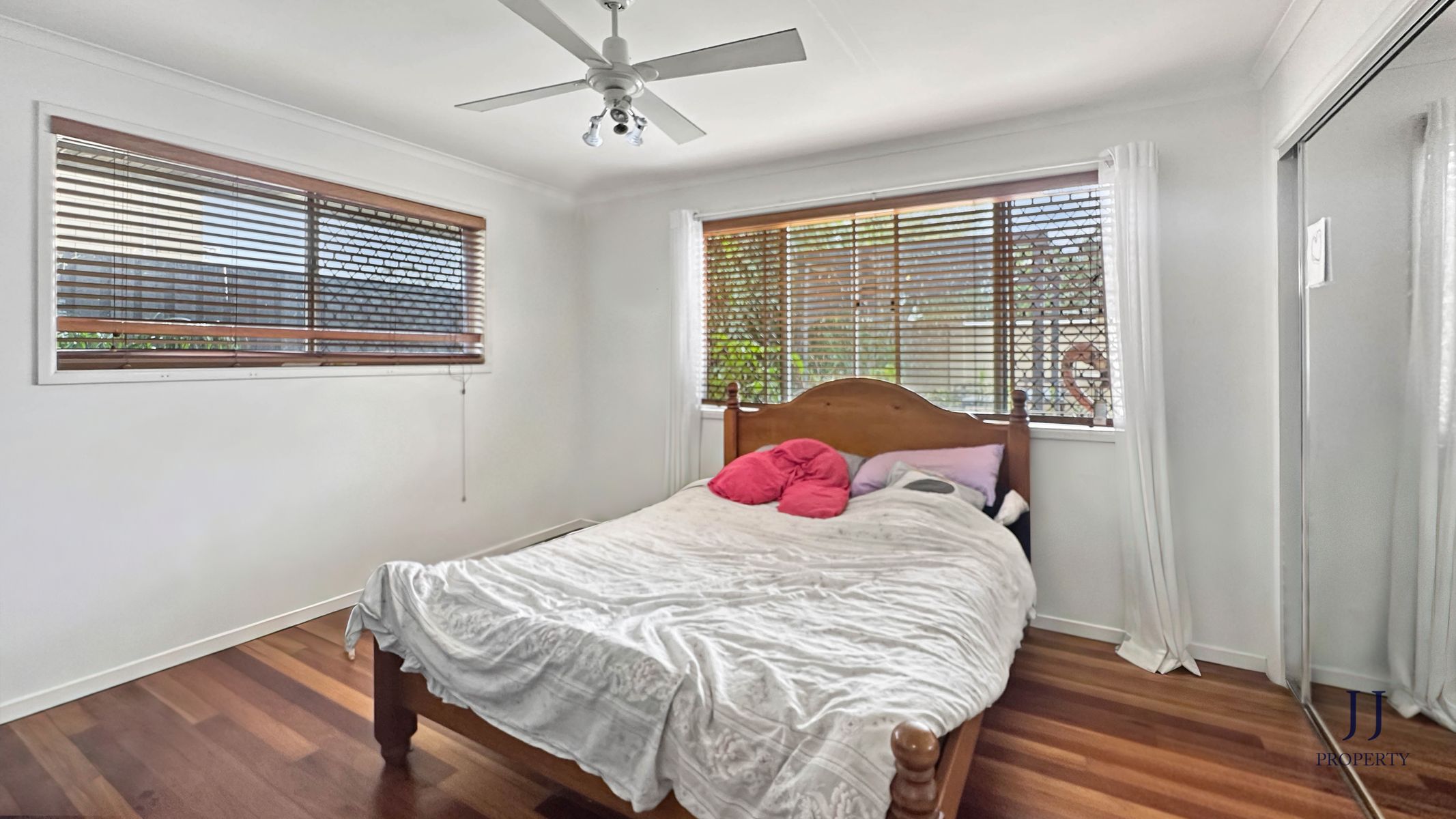 8 Eleanor Avenue, Underwood, Qld, 4119 - Image 9