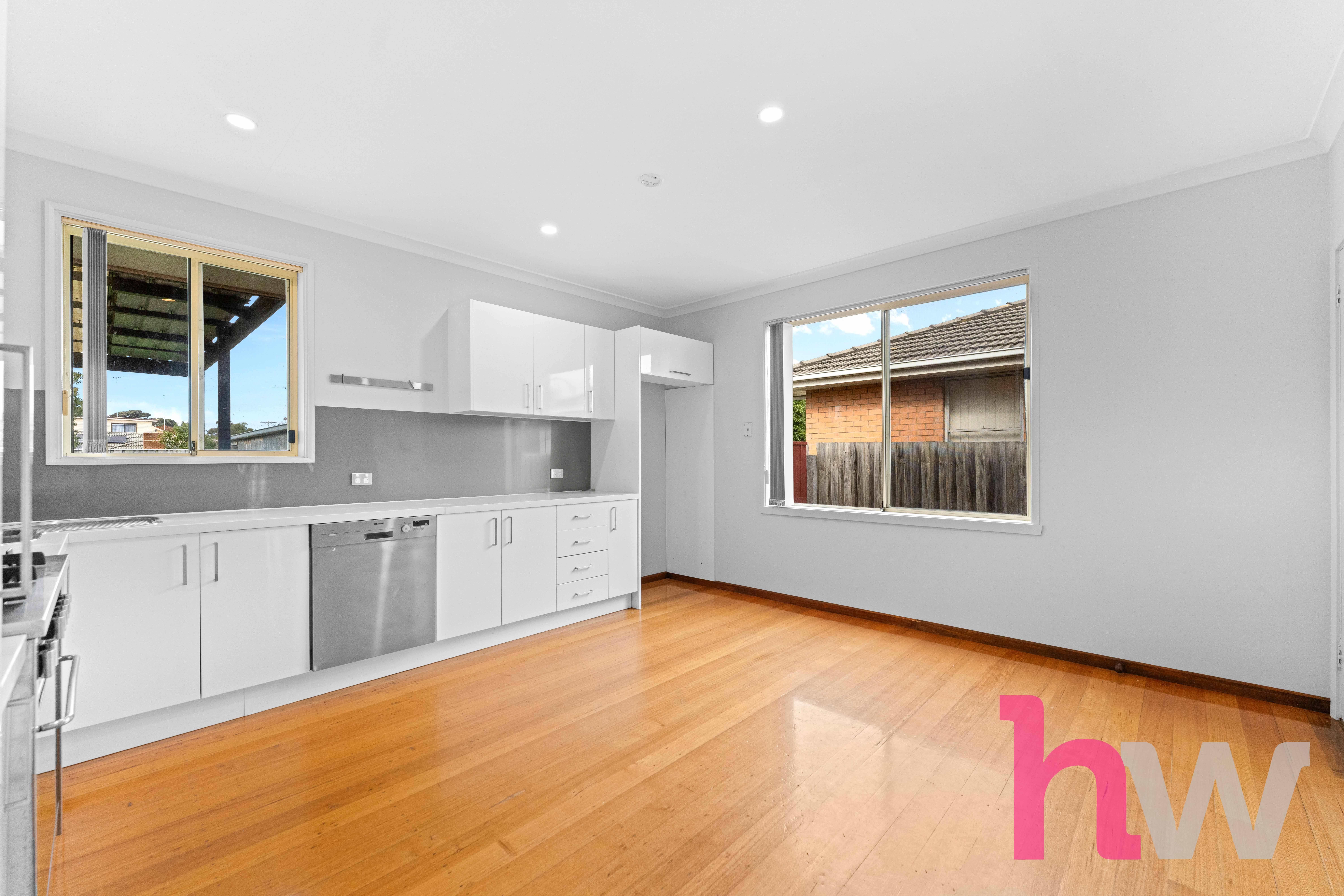 11 Saturn Street, Newcomb, VIC 3219 - Image 5