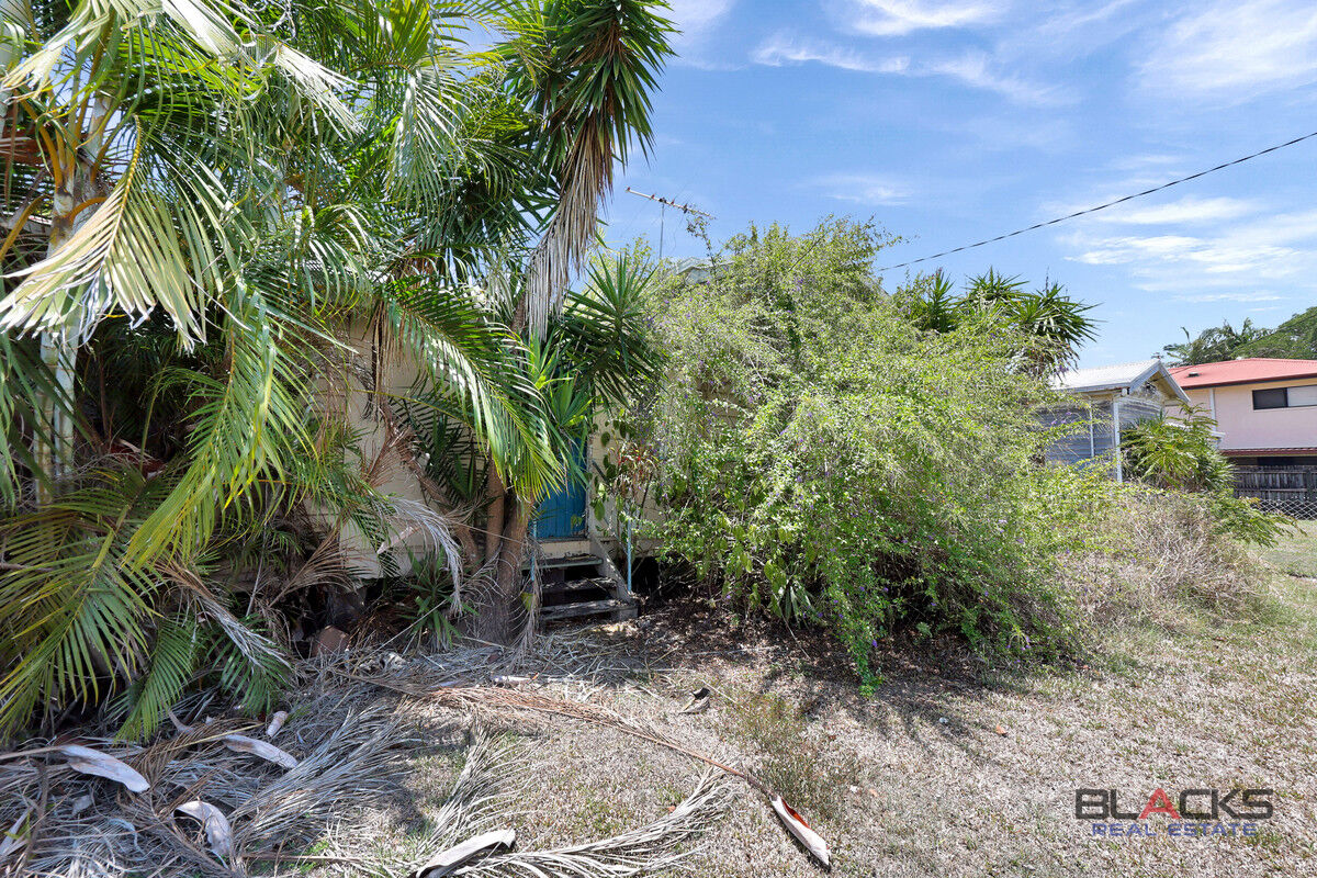 369 BRIDGE ROAD, West Mackay QLD 4740 - Image 4
