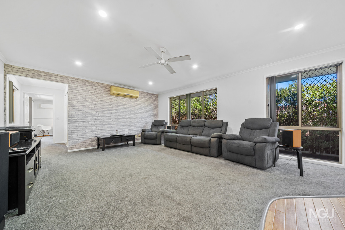 44 Parkroyal Crescent, Regents Park, QLD 4118 - Image 10