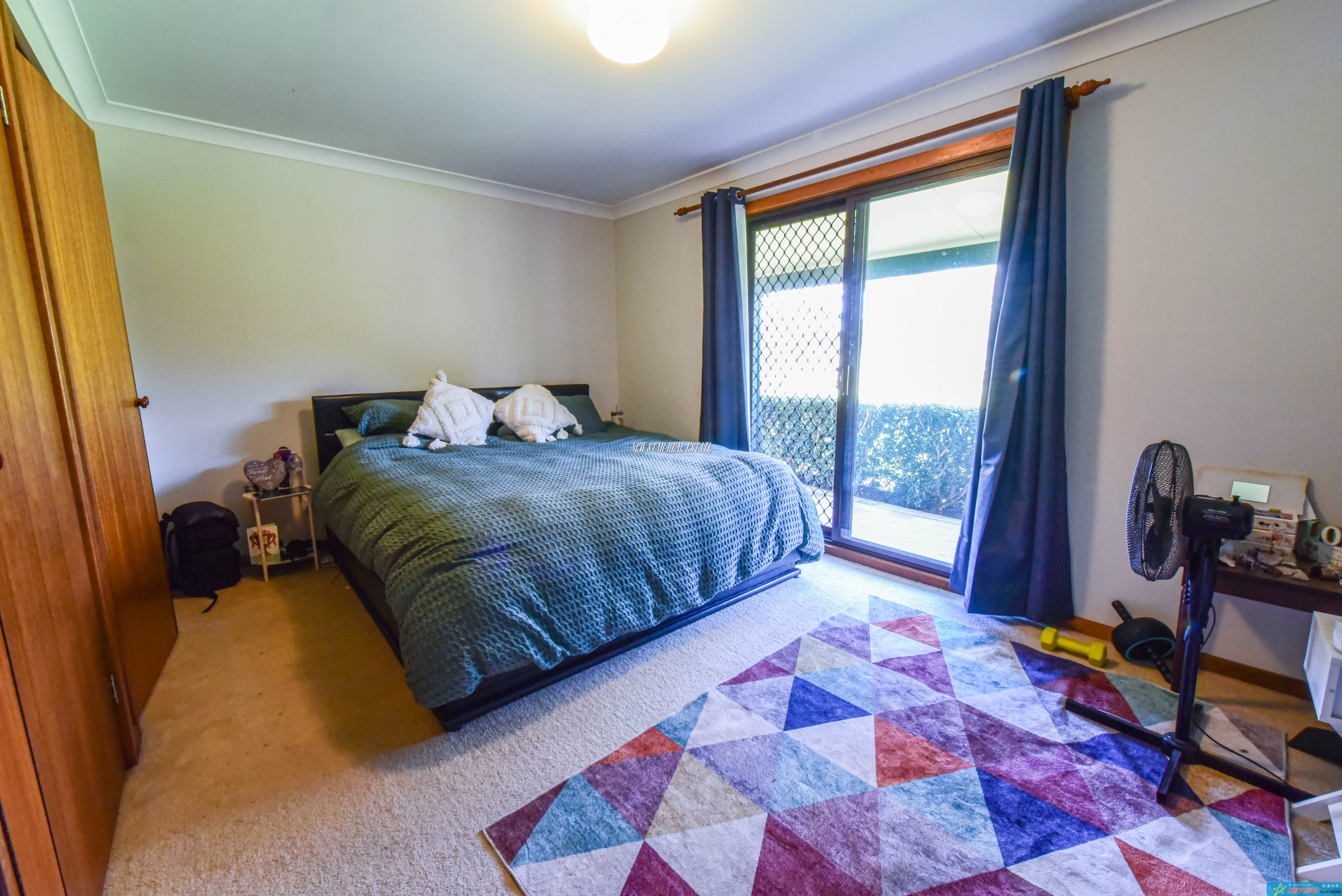 3-bedroom unit at 15 Denmead Street, Thirlmere, NSW 2572, Wollondilly, New South Wales